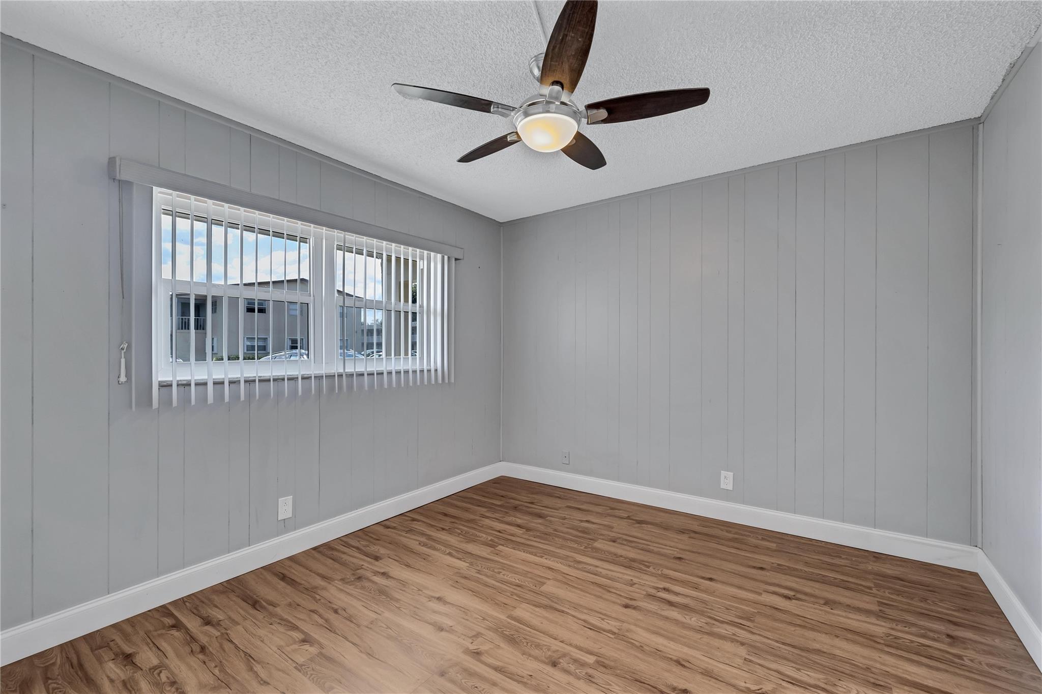 Oriole Gardens - Residential