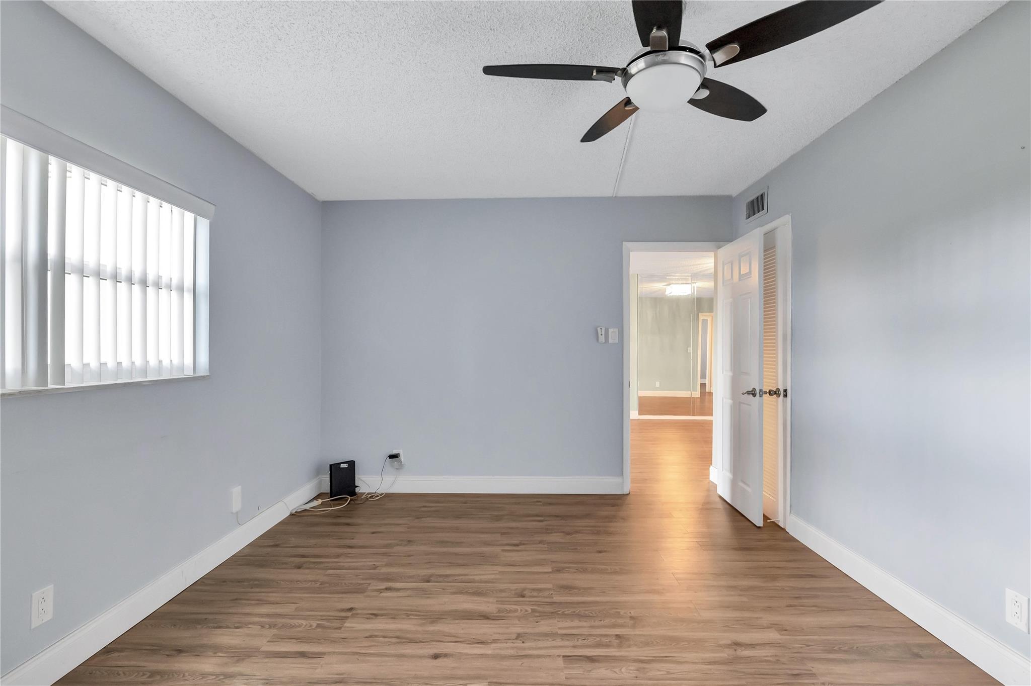 Oriole Gardens - Residential