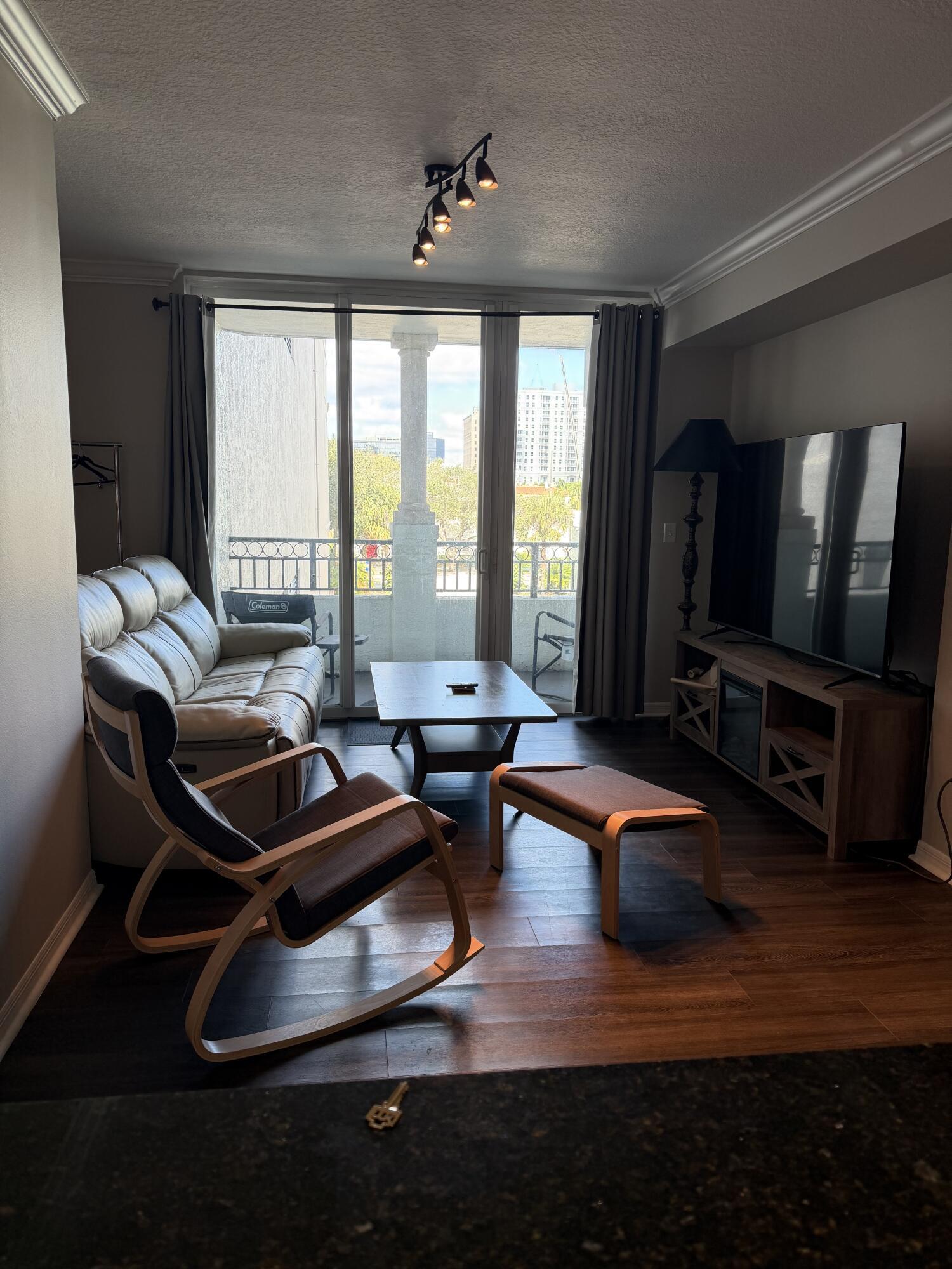 PRADO CONDO - Residential Lease