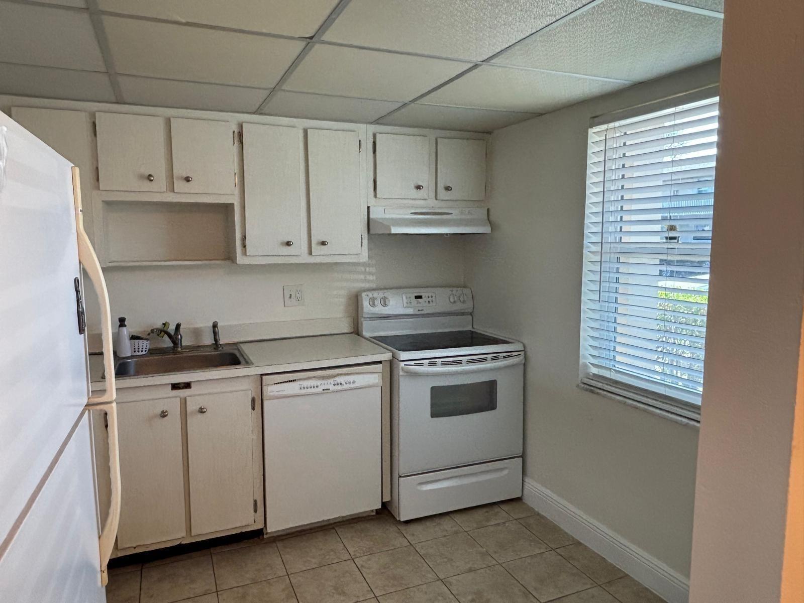 600 NW 77th Ave 103