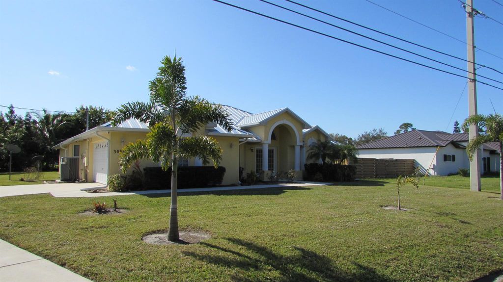 Photo of 388 SW Paar Drive, Port Saint Lucie, FL 34953 (MLS # R11053409)