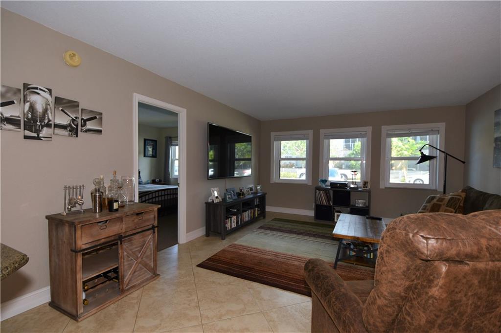 La Cancha Condo - Residential