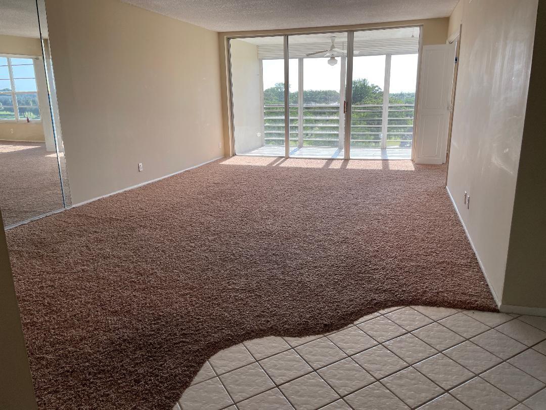 605 Oaks Dr 603