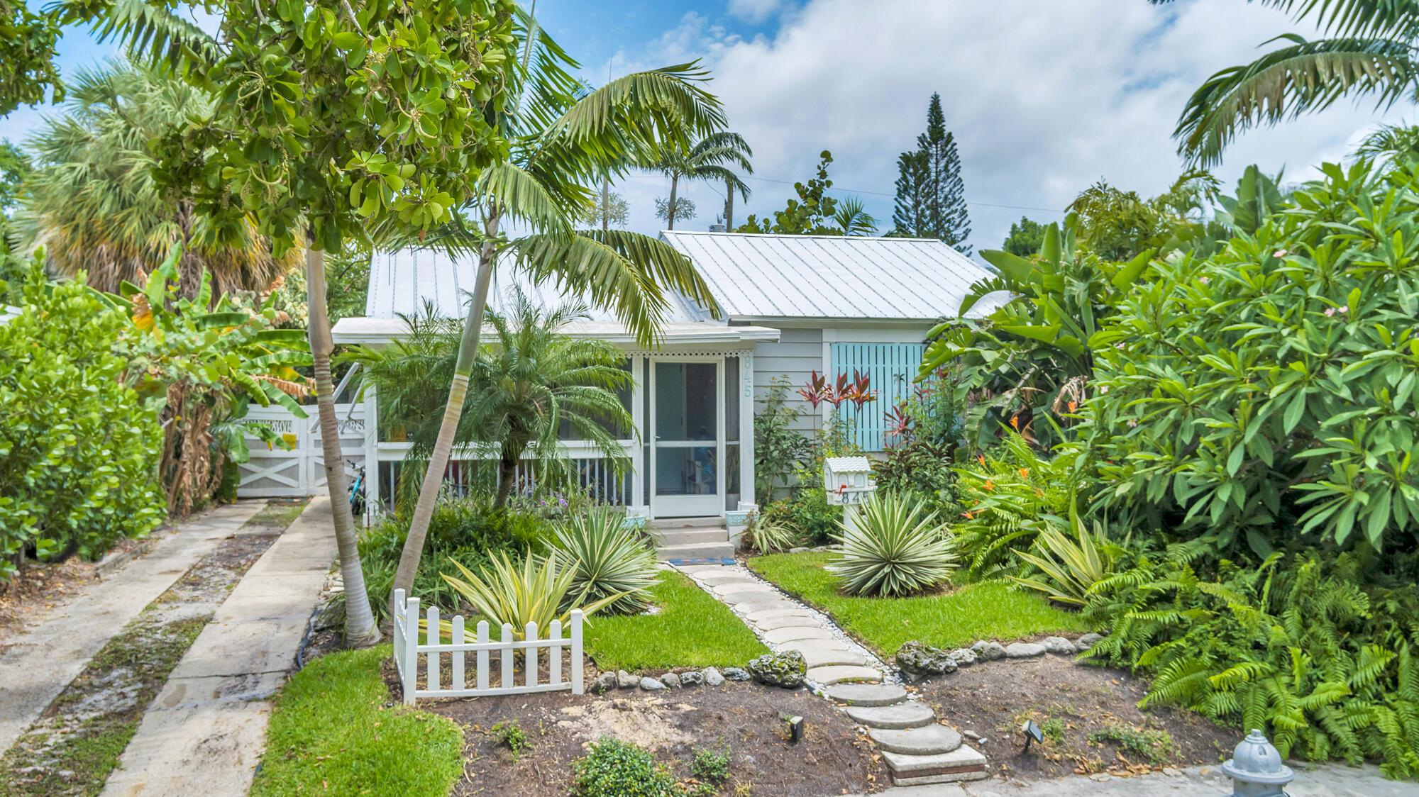 FLAMINGO PARK - Residential