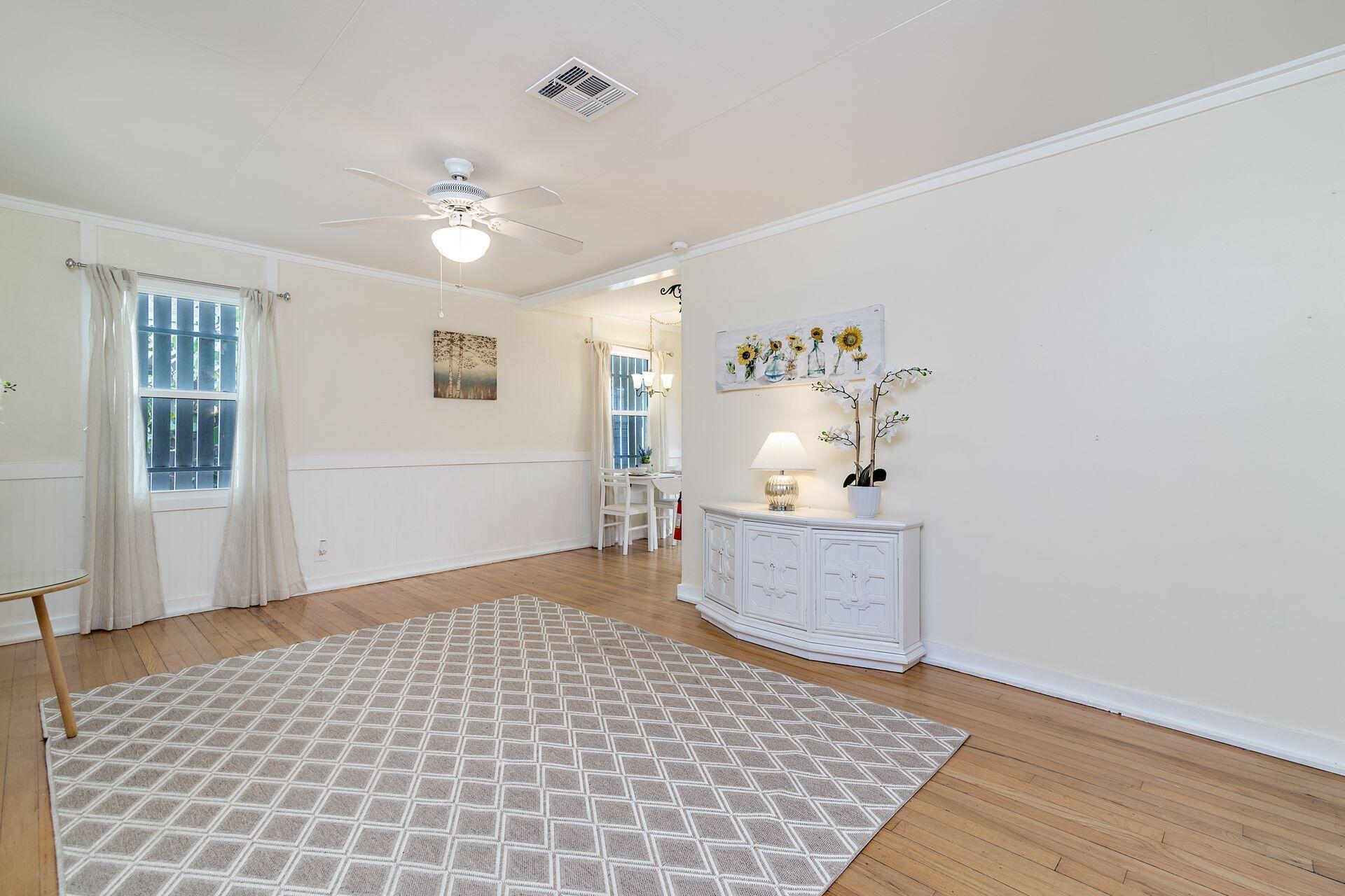 FLAMINGO PARK - Residential