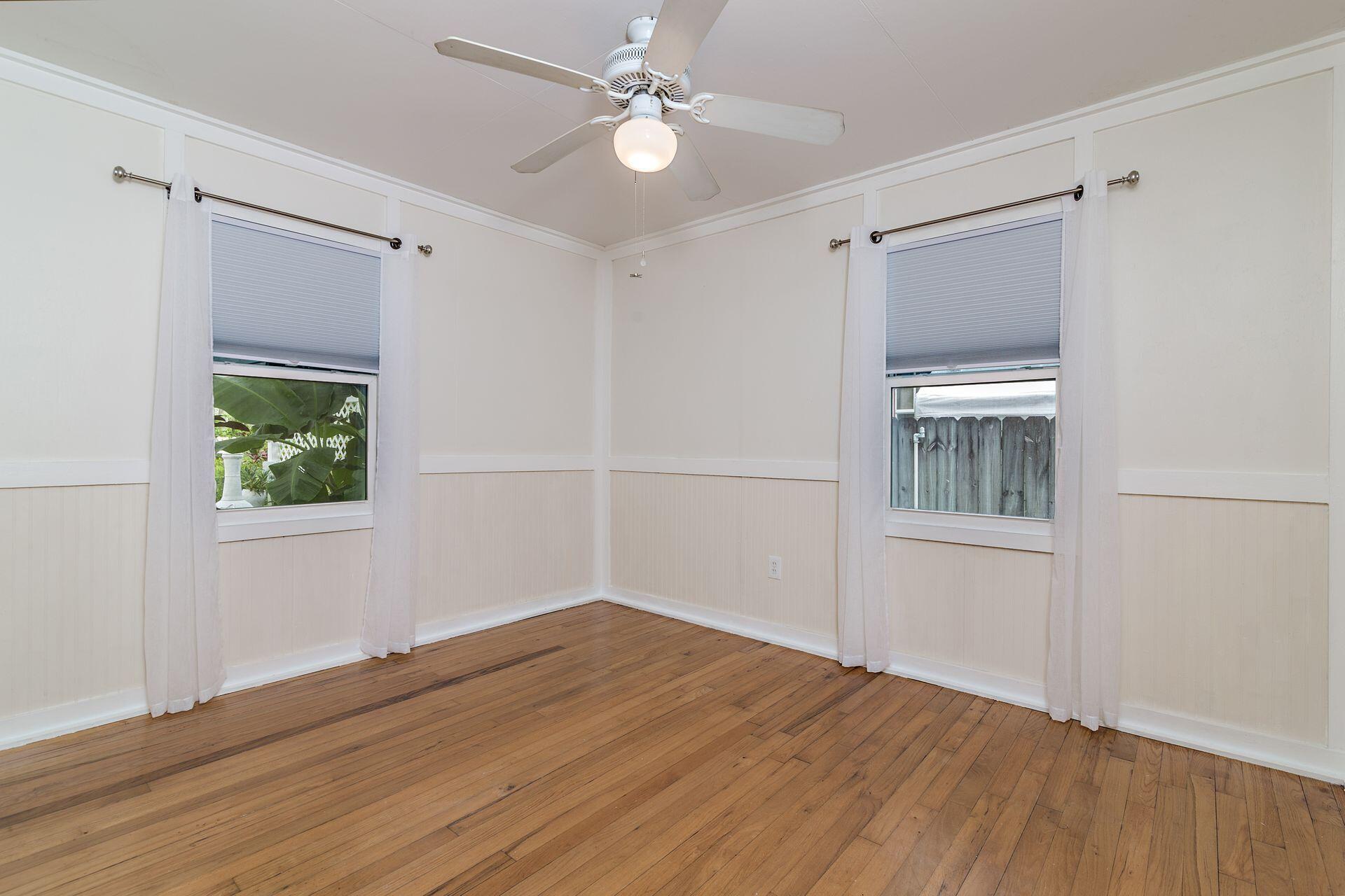 FLAMINGO PARK - Residential