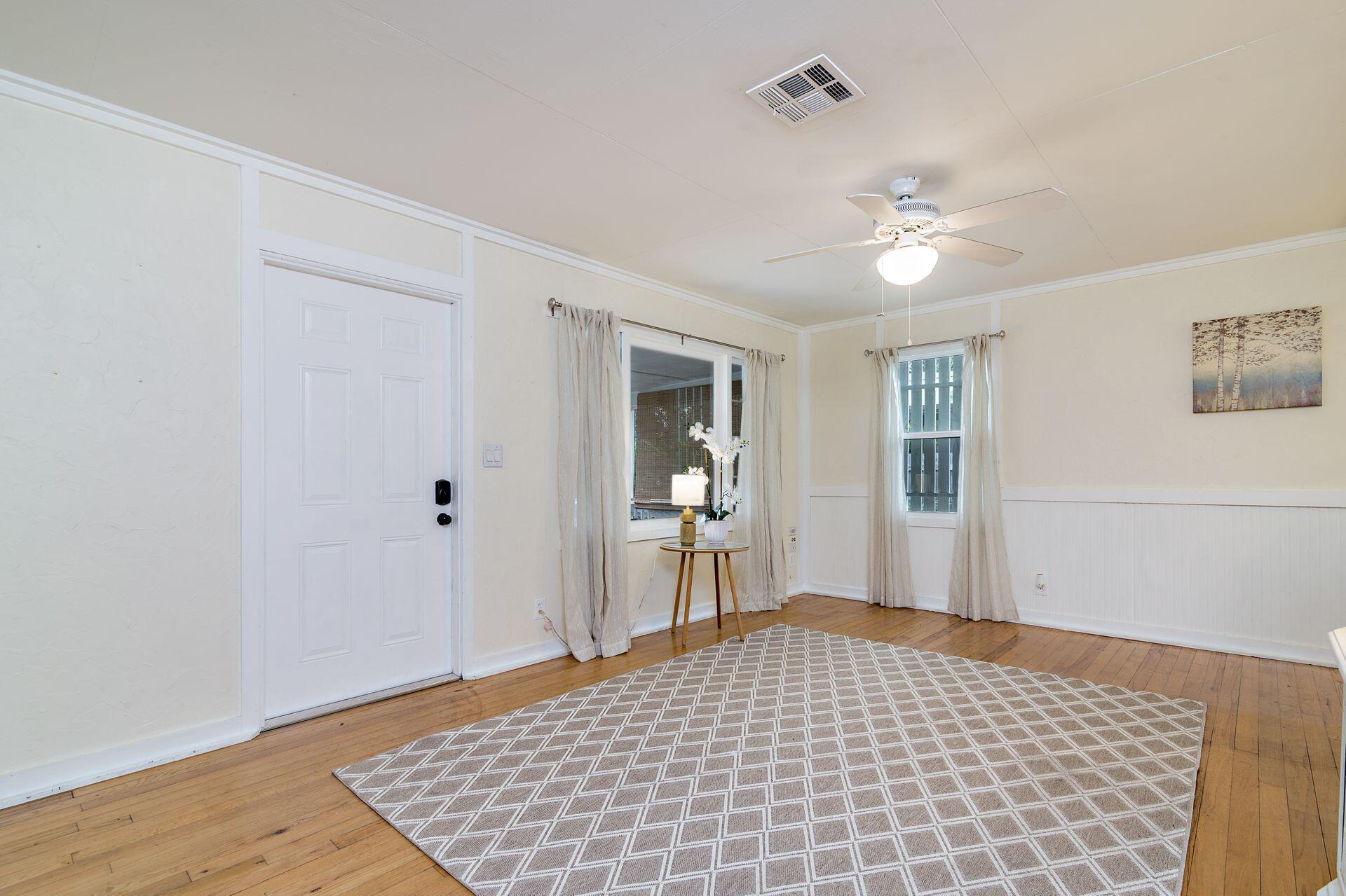 FLAMINGO PARK - Residential