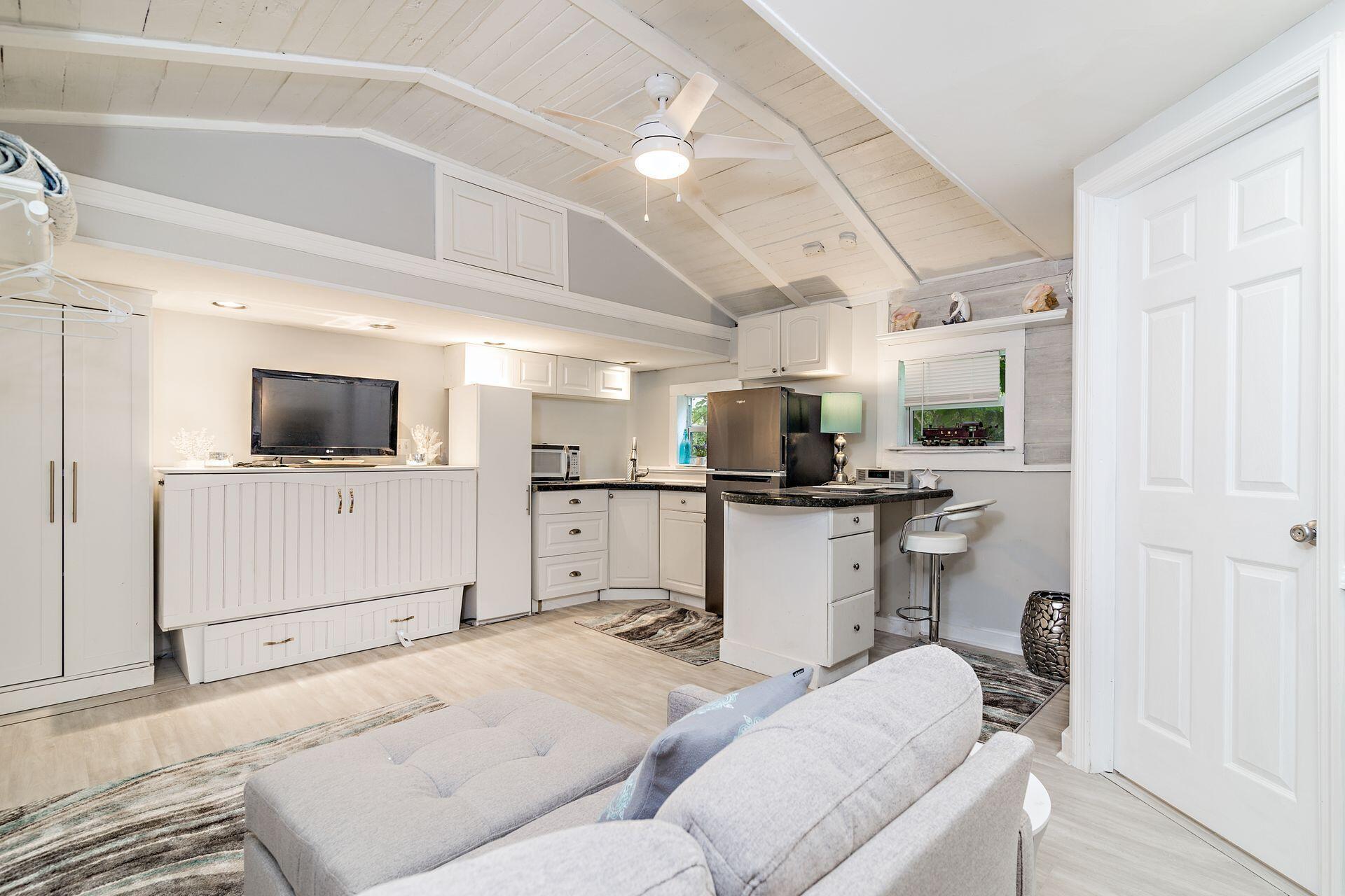 FLAMINGO PARK - Residential