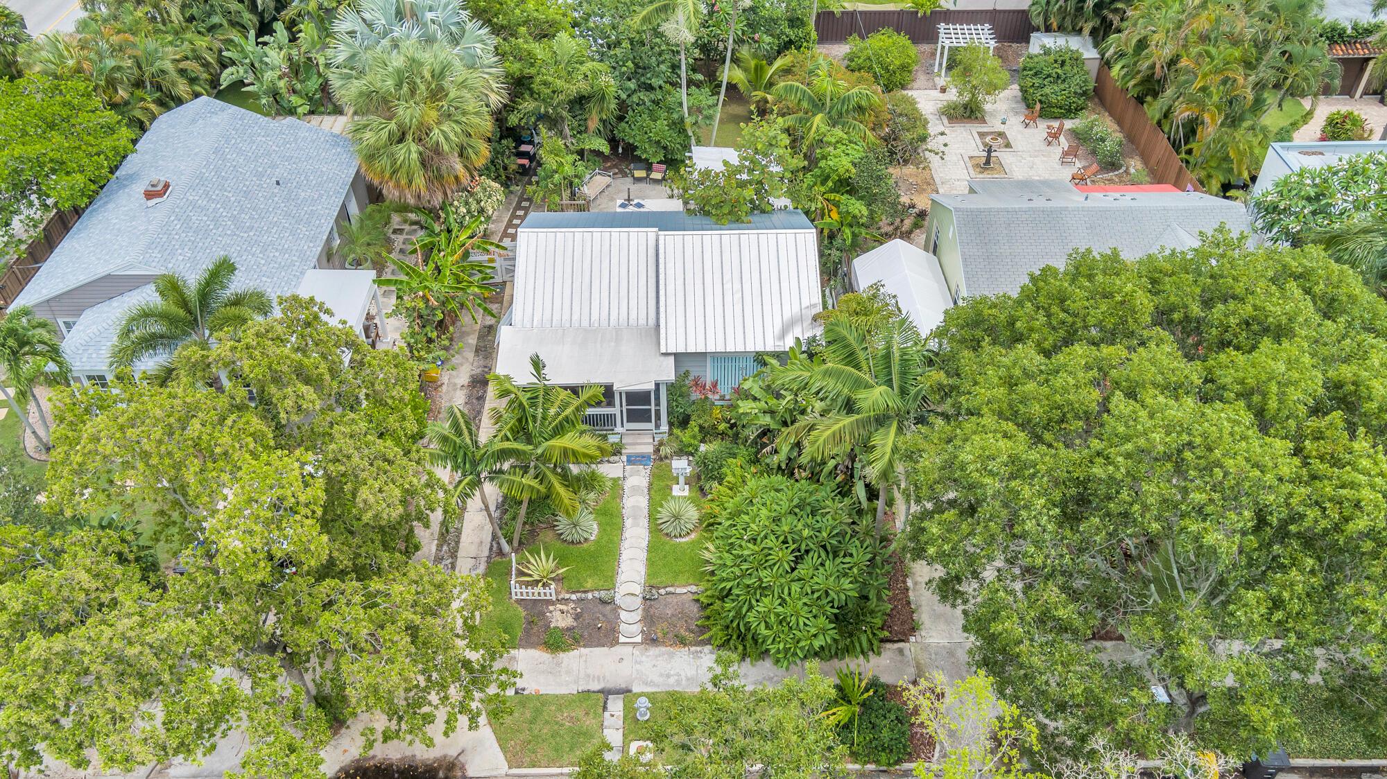 FLAMINGO PARK - Residential