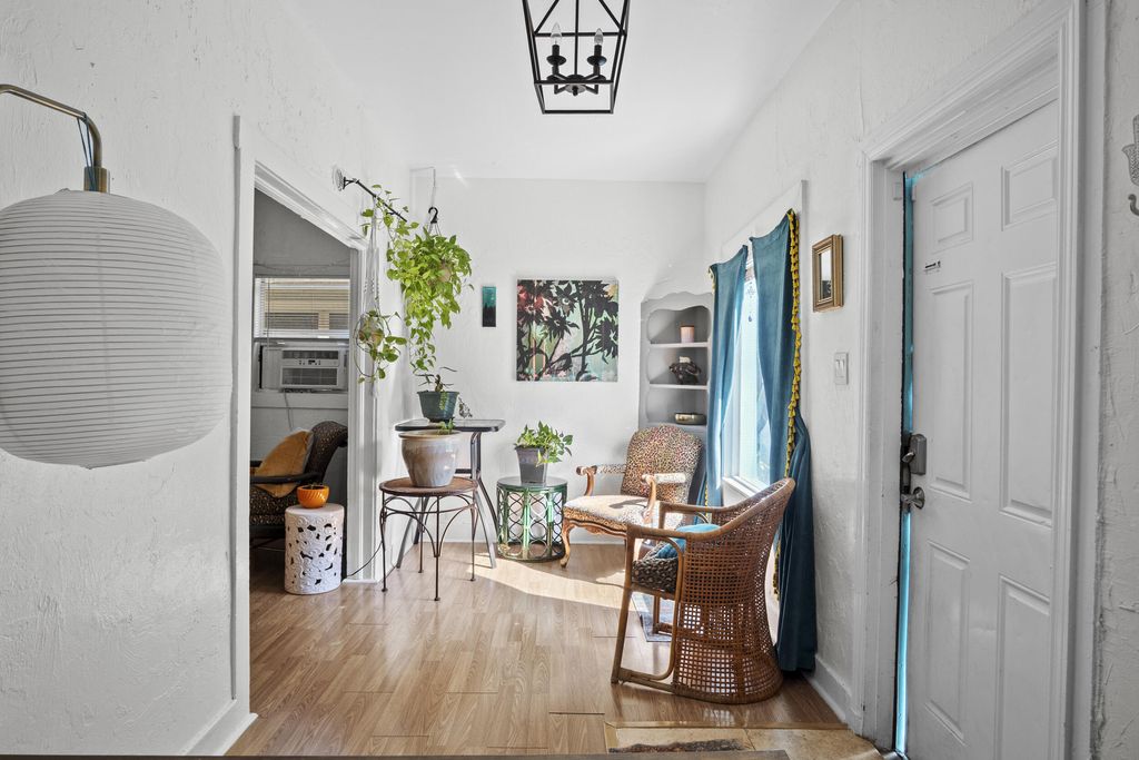 Photo of 525 N E Street, Lake Worth Beach, FL 33460 (MLS # R11126021)