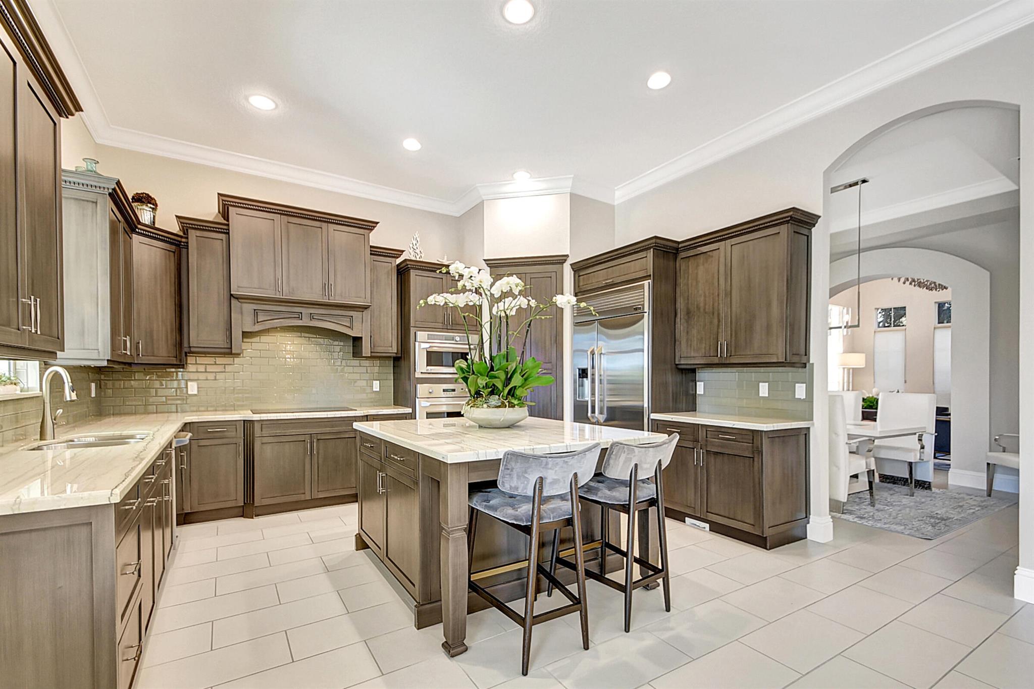 HUNTERS CHASE OF PALM BEA - Residential