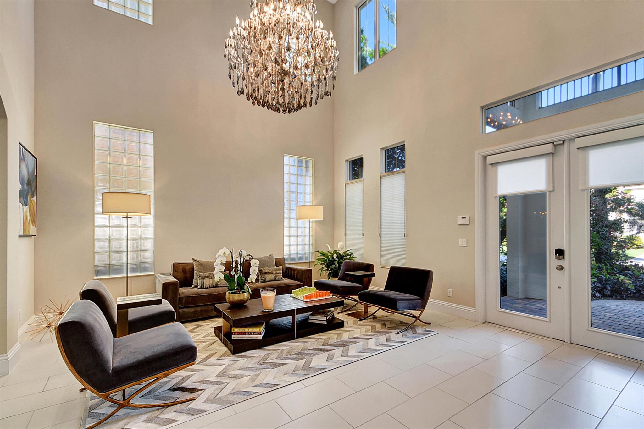 HUNTERS CHASE OF PALM BEA - Residential