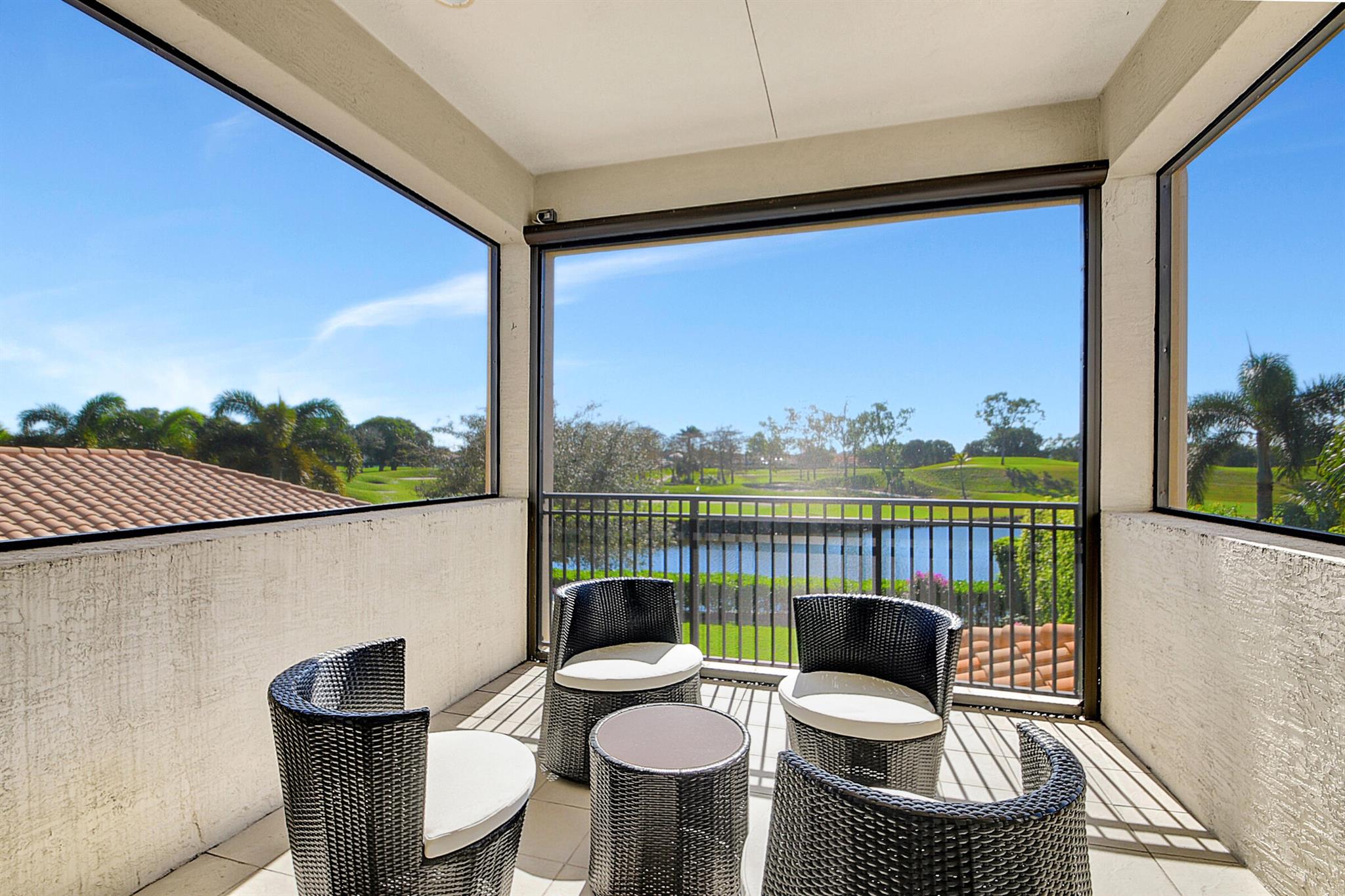 HUNTERS CHASE OF PALM BEA - Residential