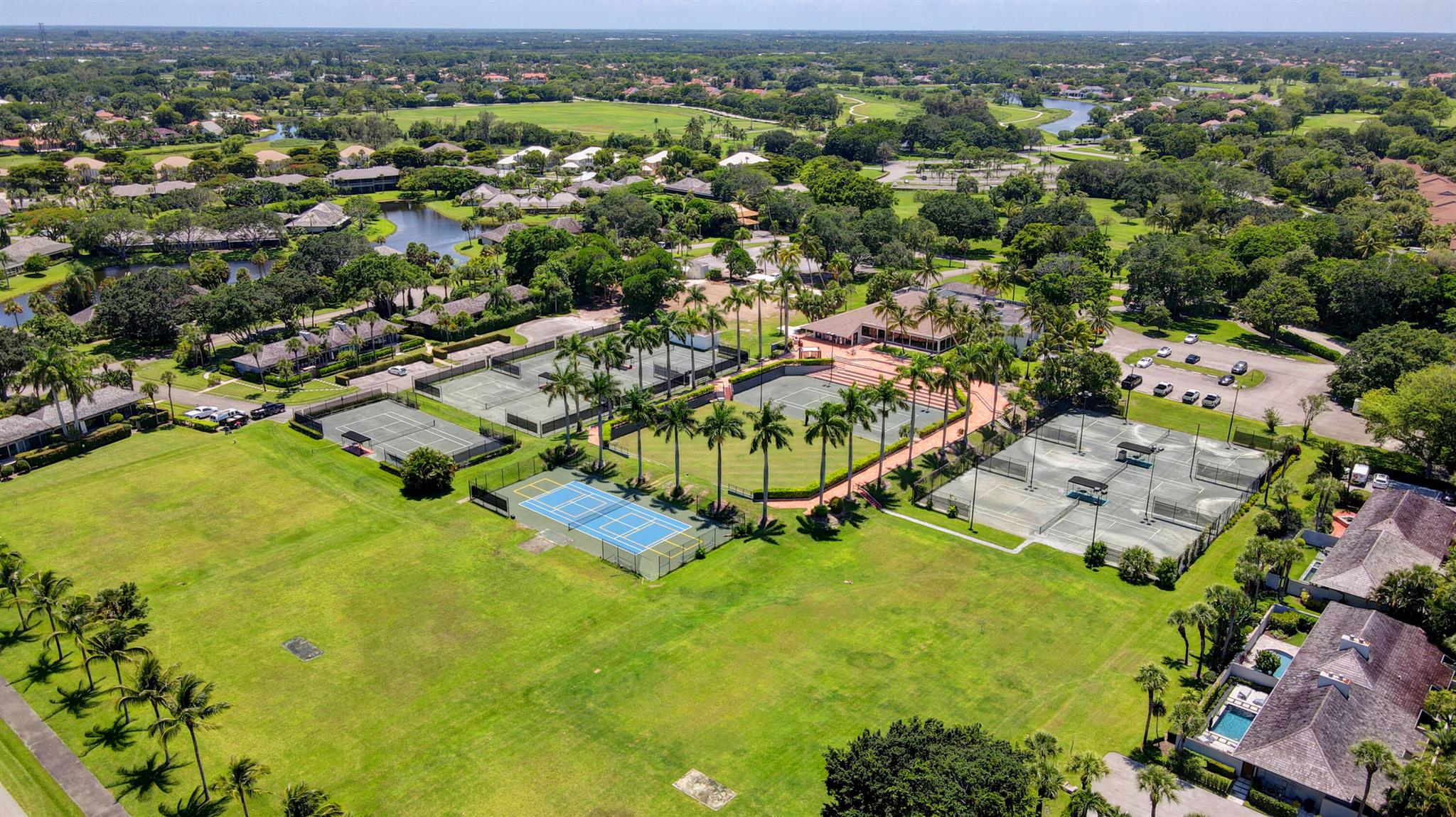 HUNTERS CHASE OF PALM BEA - Residential