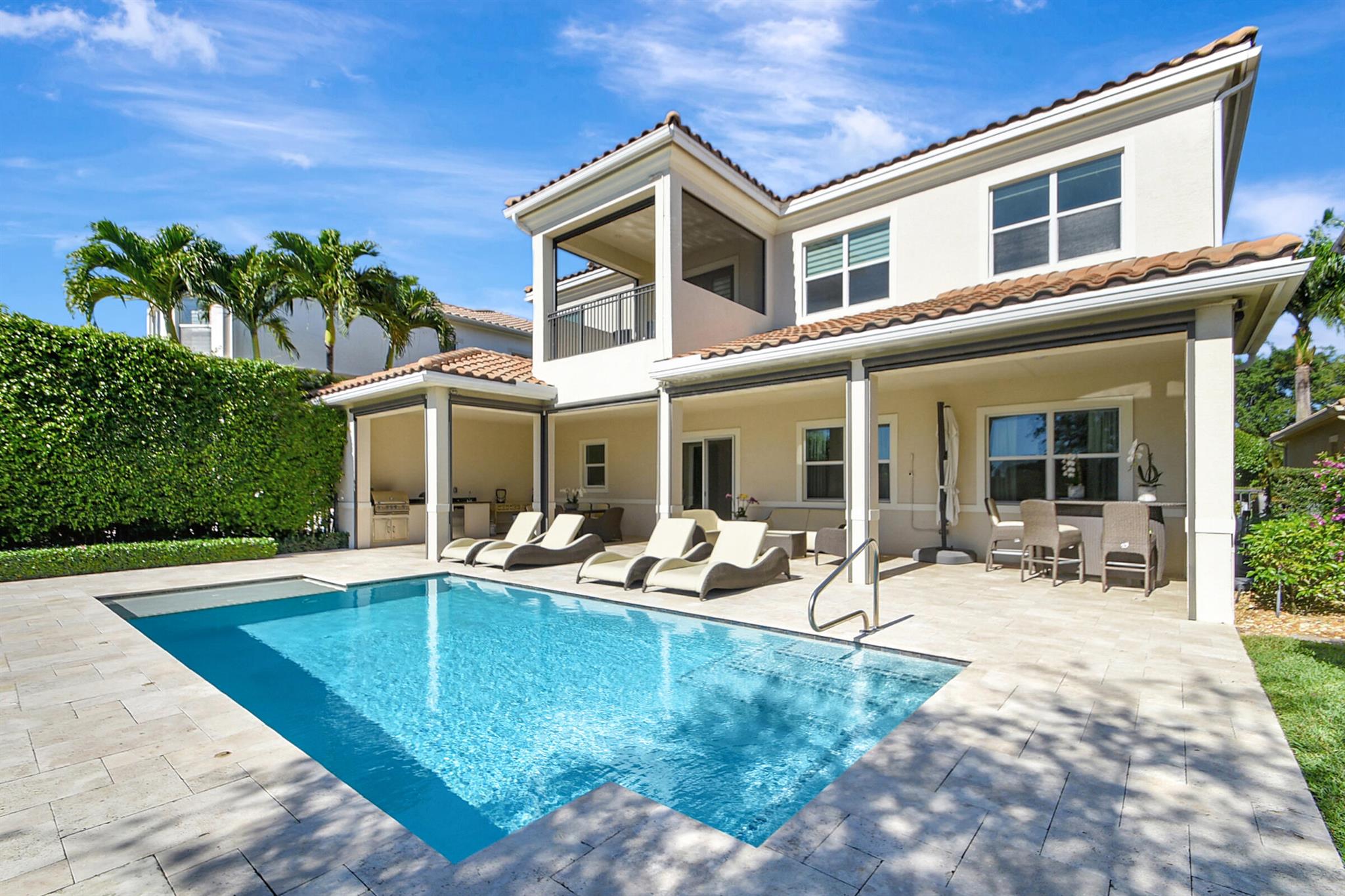 HUNTERS CHASE OF PALM BEA - Residential