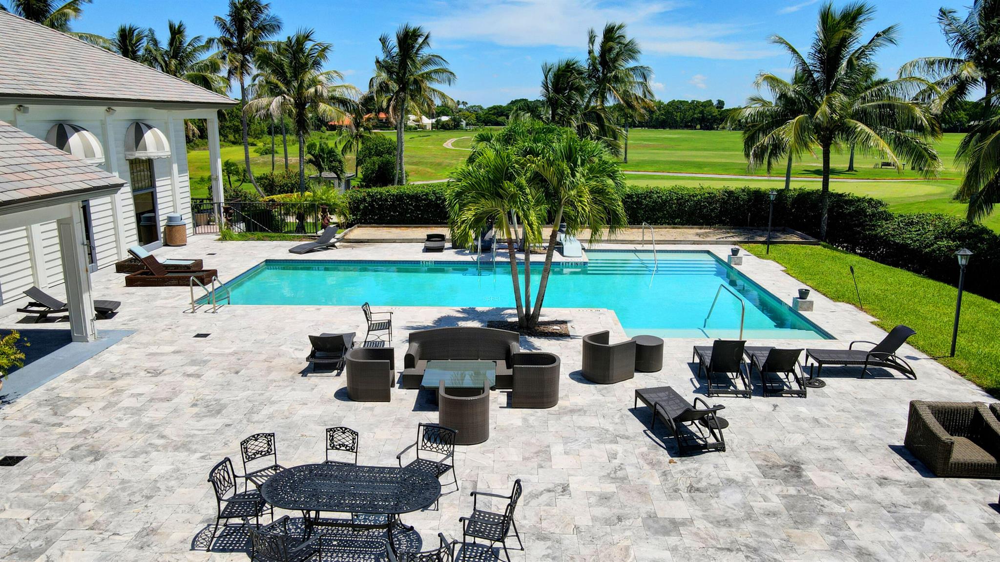 HUNTERS CHASE OF PALM BEA - Residential