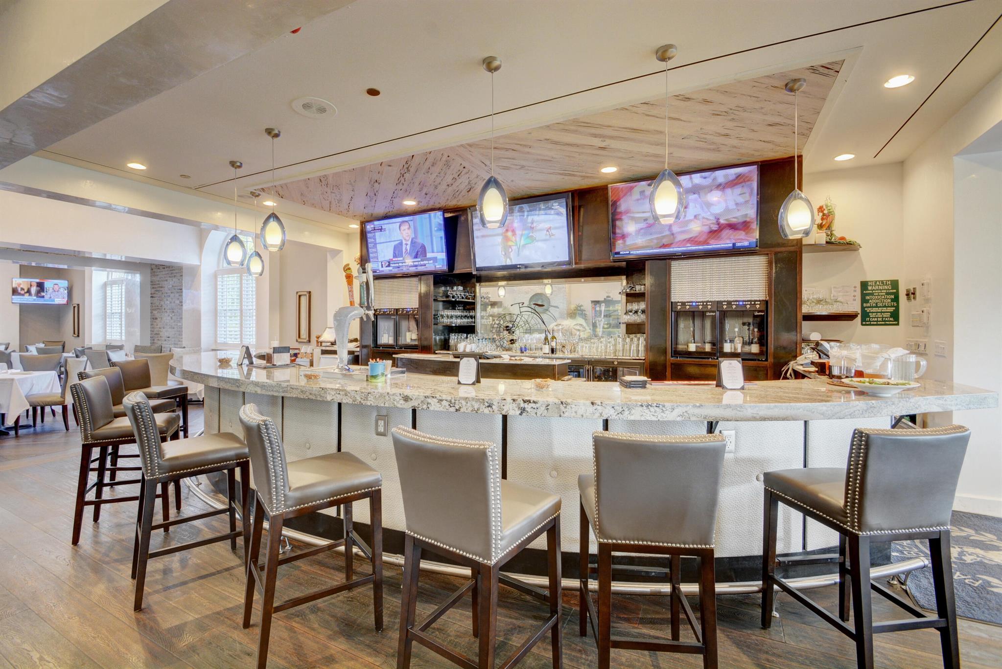 HUNTERS CHASE OF PALM BEA - Residential