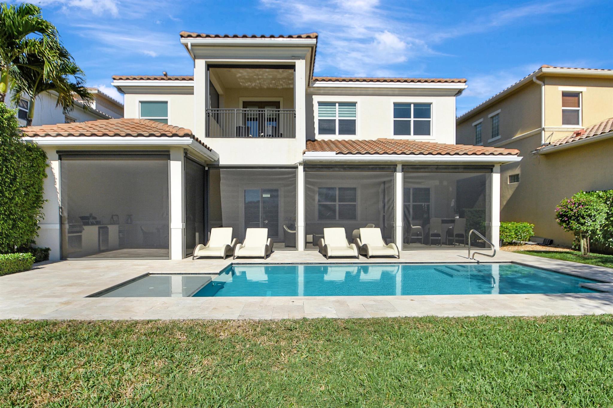 HUNTERS CHASE OF PALM BEA - Residential