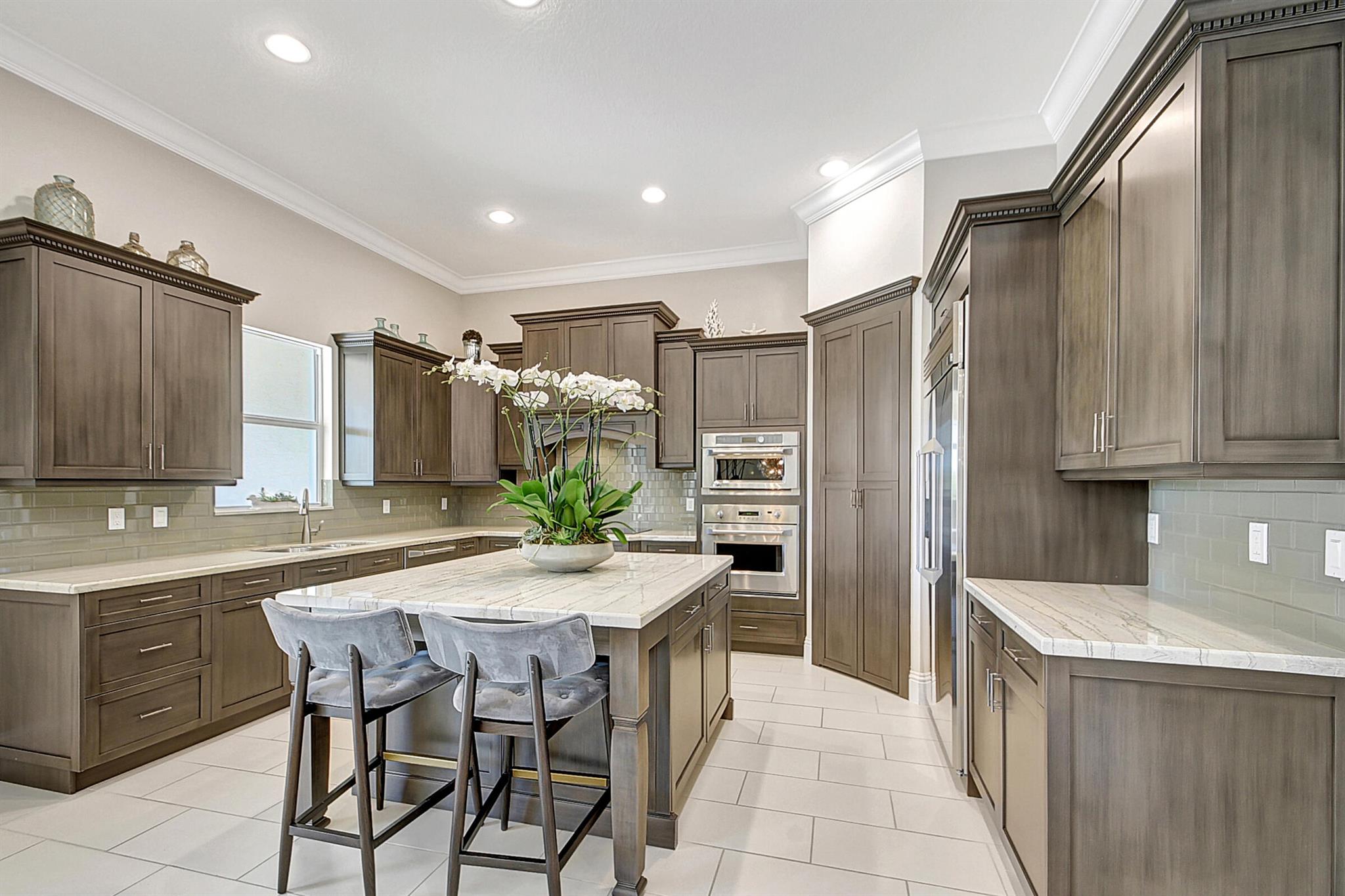 HUNTERS CHASE OF PALM BEA - Residential