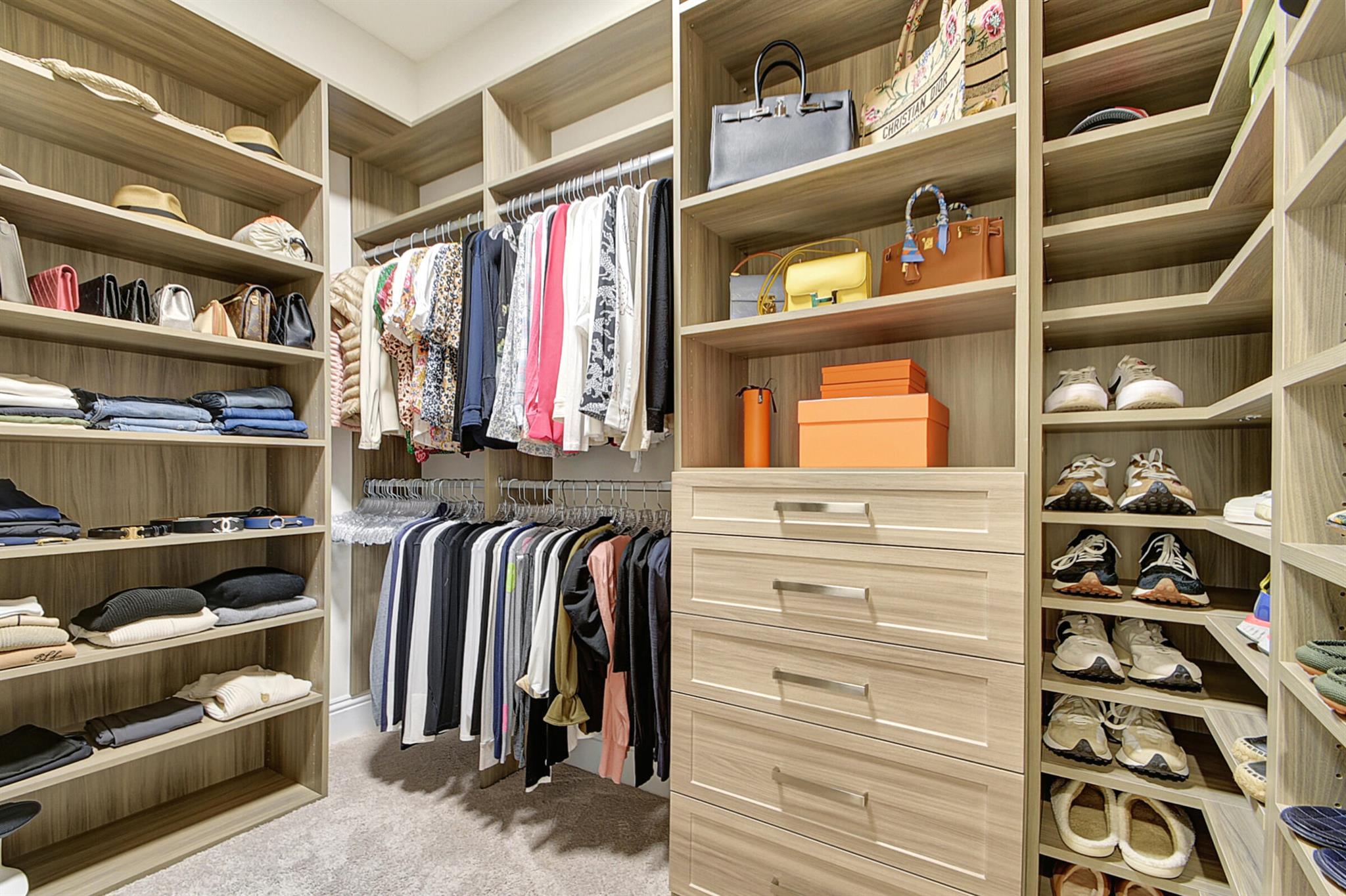 HUNTERS CHASE OF PALM BEA - Residential