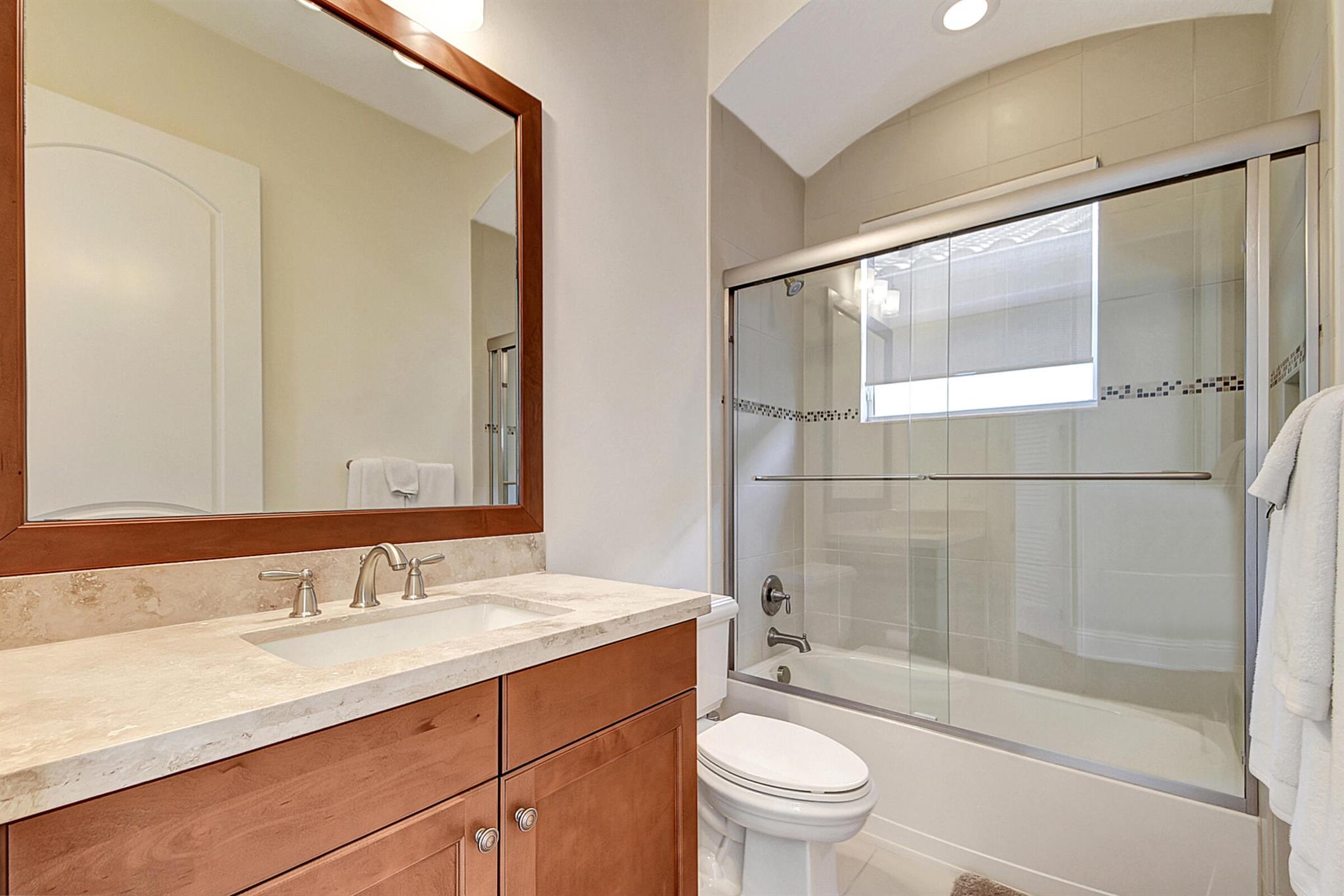 HUNTERS CHASE OF PALM BEA - Residential