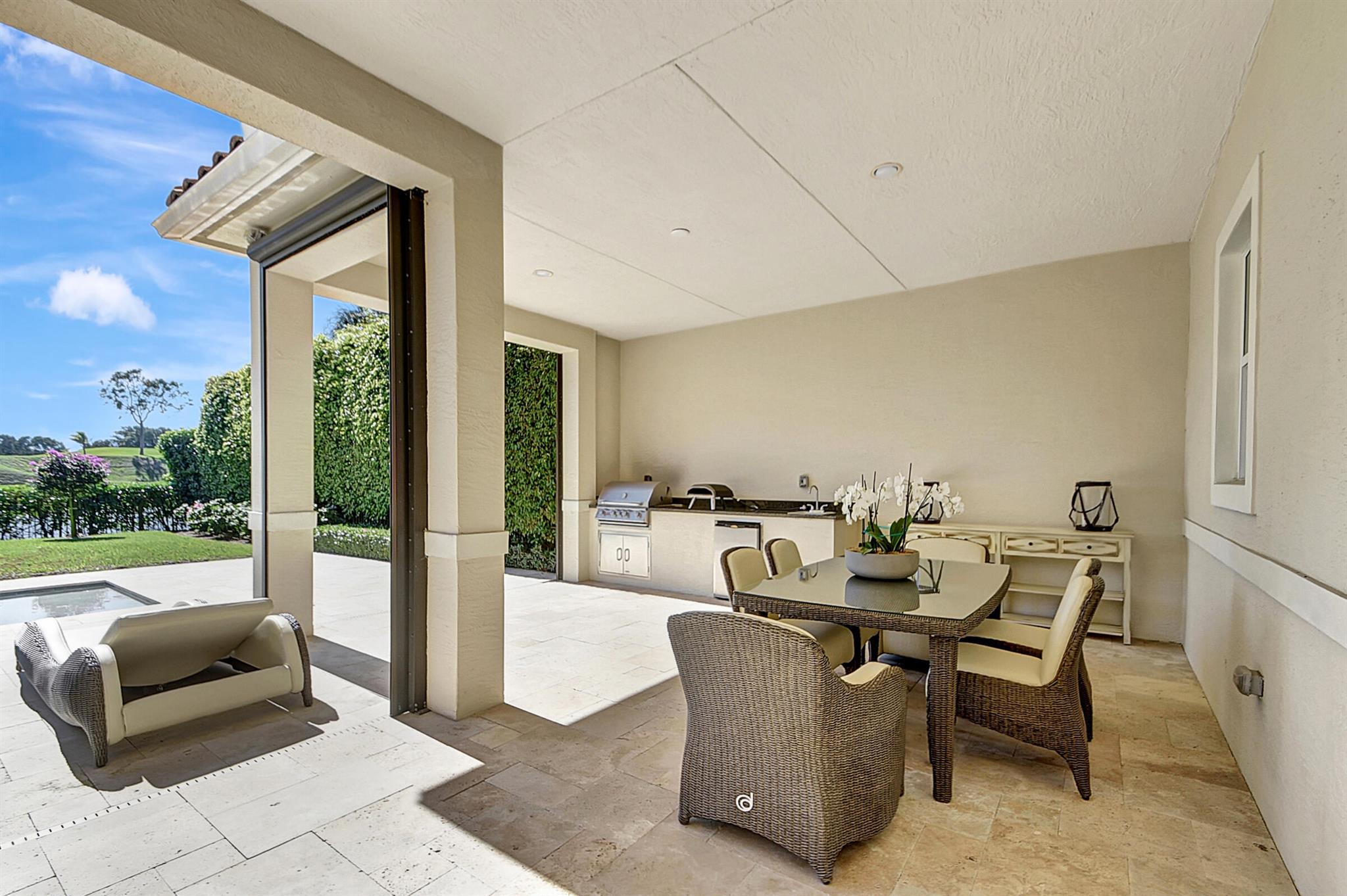 HUNTERS CHASE OF PALM BEA - Residential