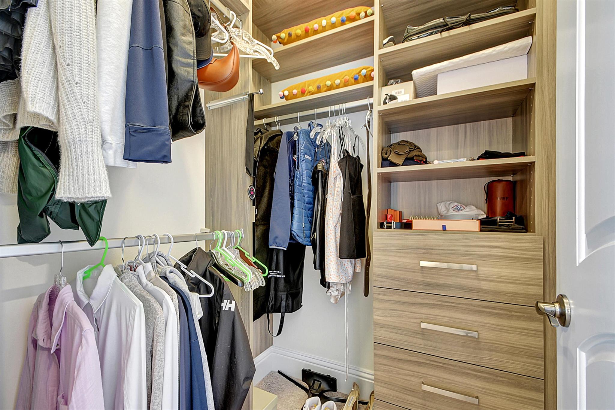 HUNTERS CHASE OF PALM BEA - Residential