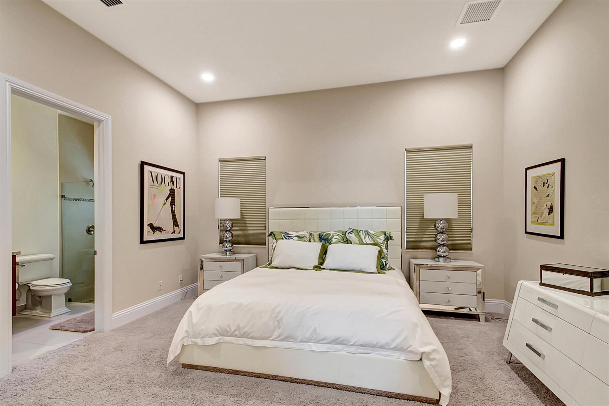 HUNTERS CHASE OF PALM BEA - Residential