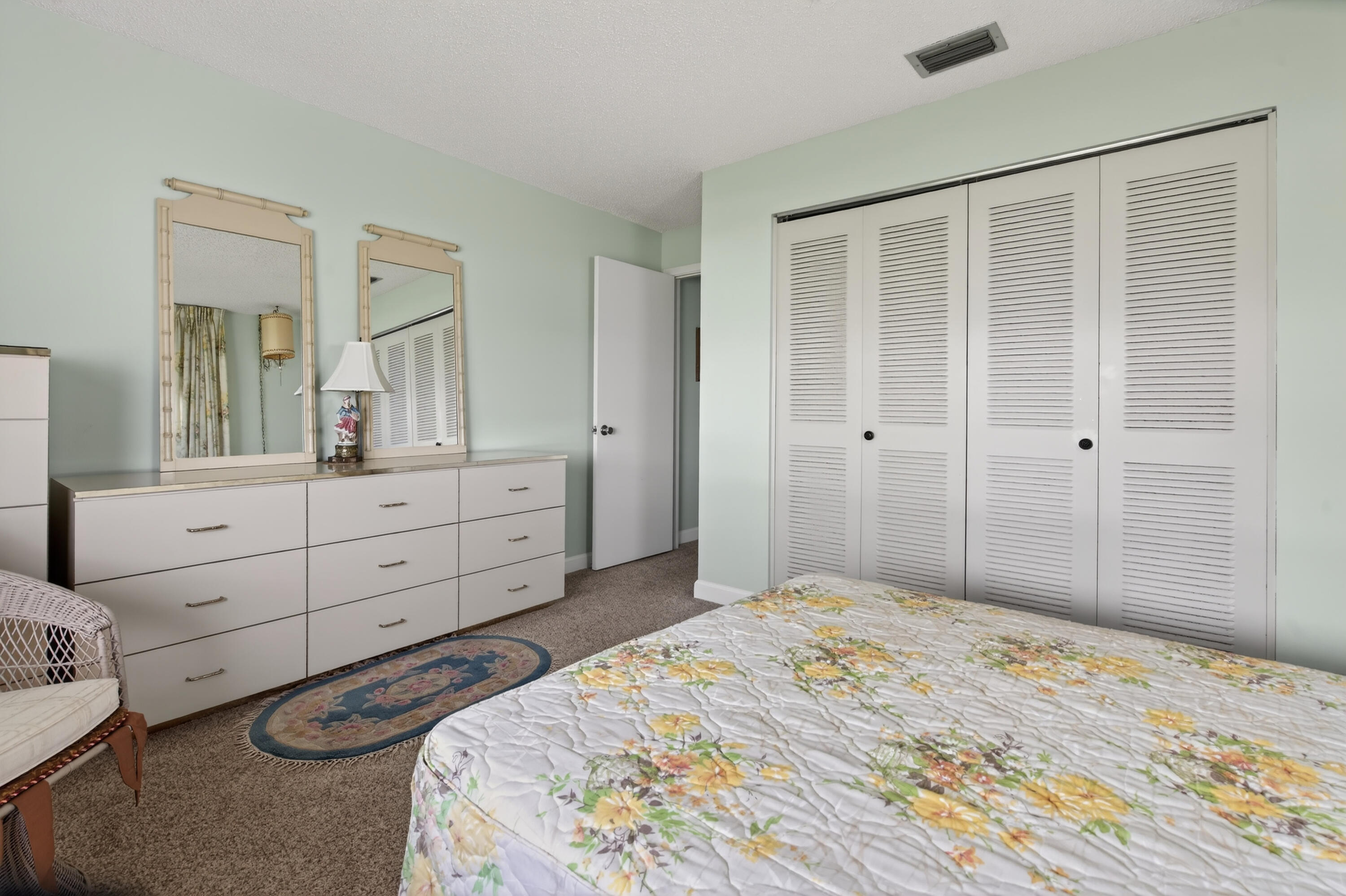 PALM BEACH LEISUREVILLE SEC 10 - Residential