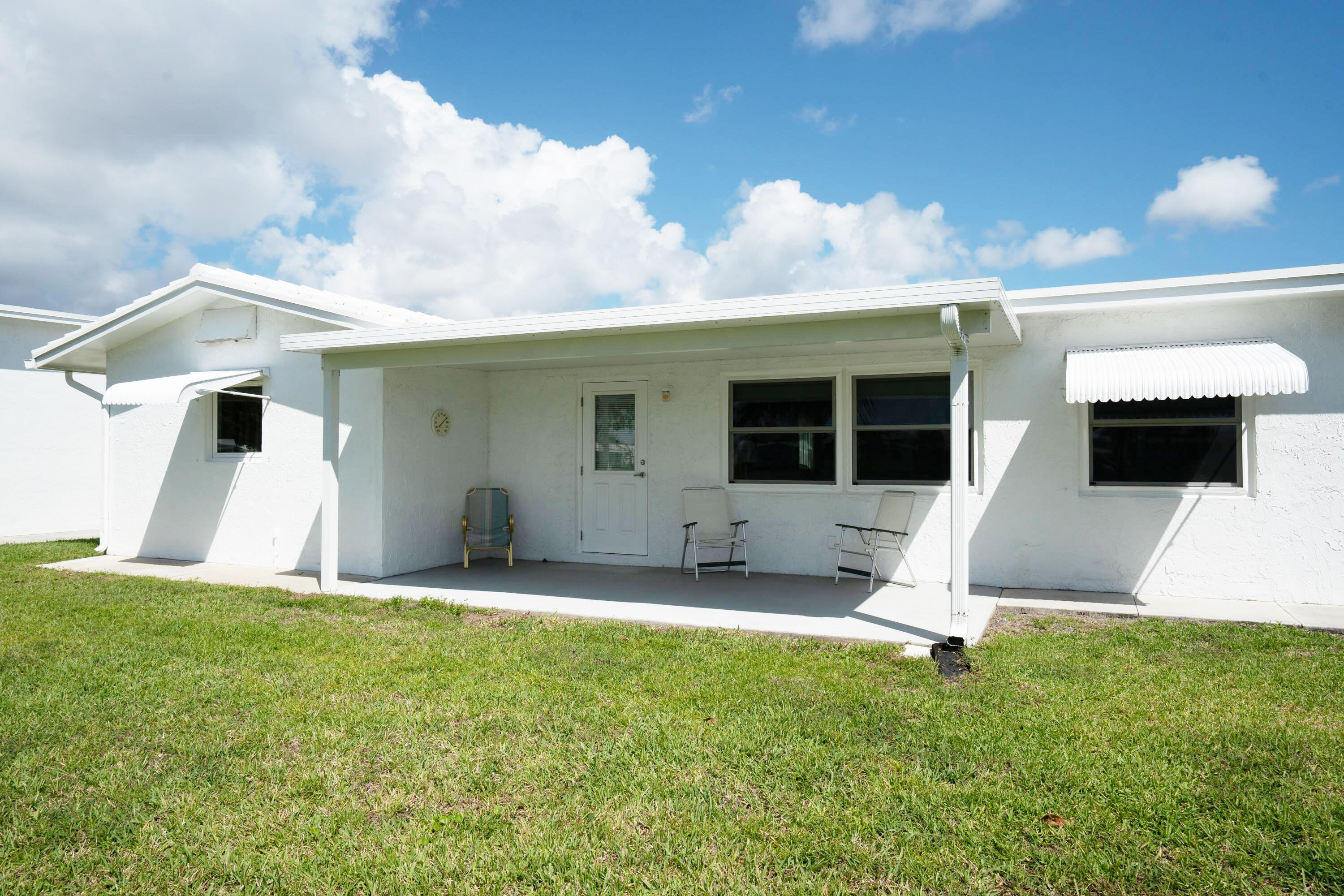 PALM BEACH LEISUREVILLE SEC 10 - Residential