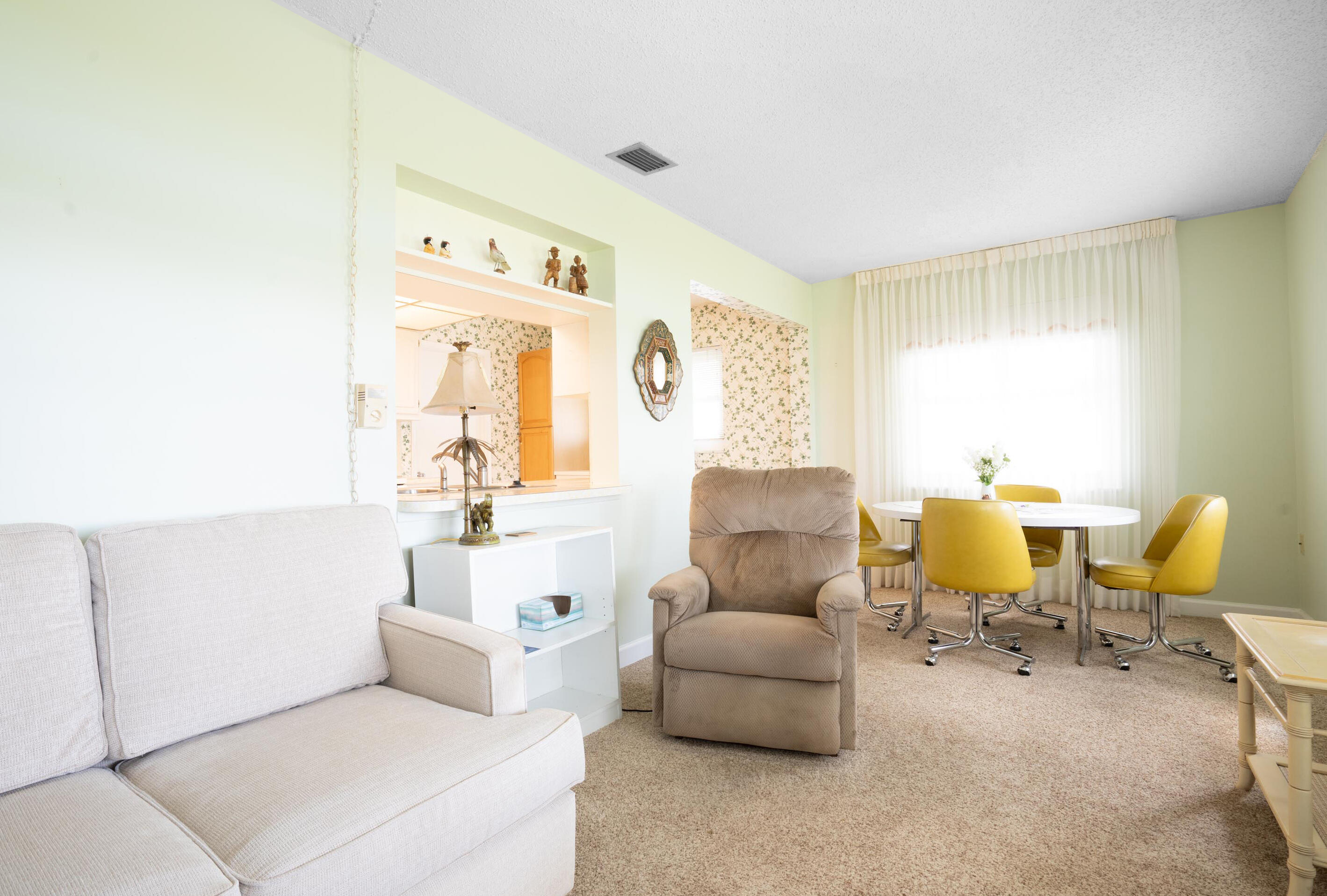 PALM BEACH LEISUREVILLE SEC 10 - Residential