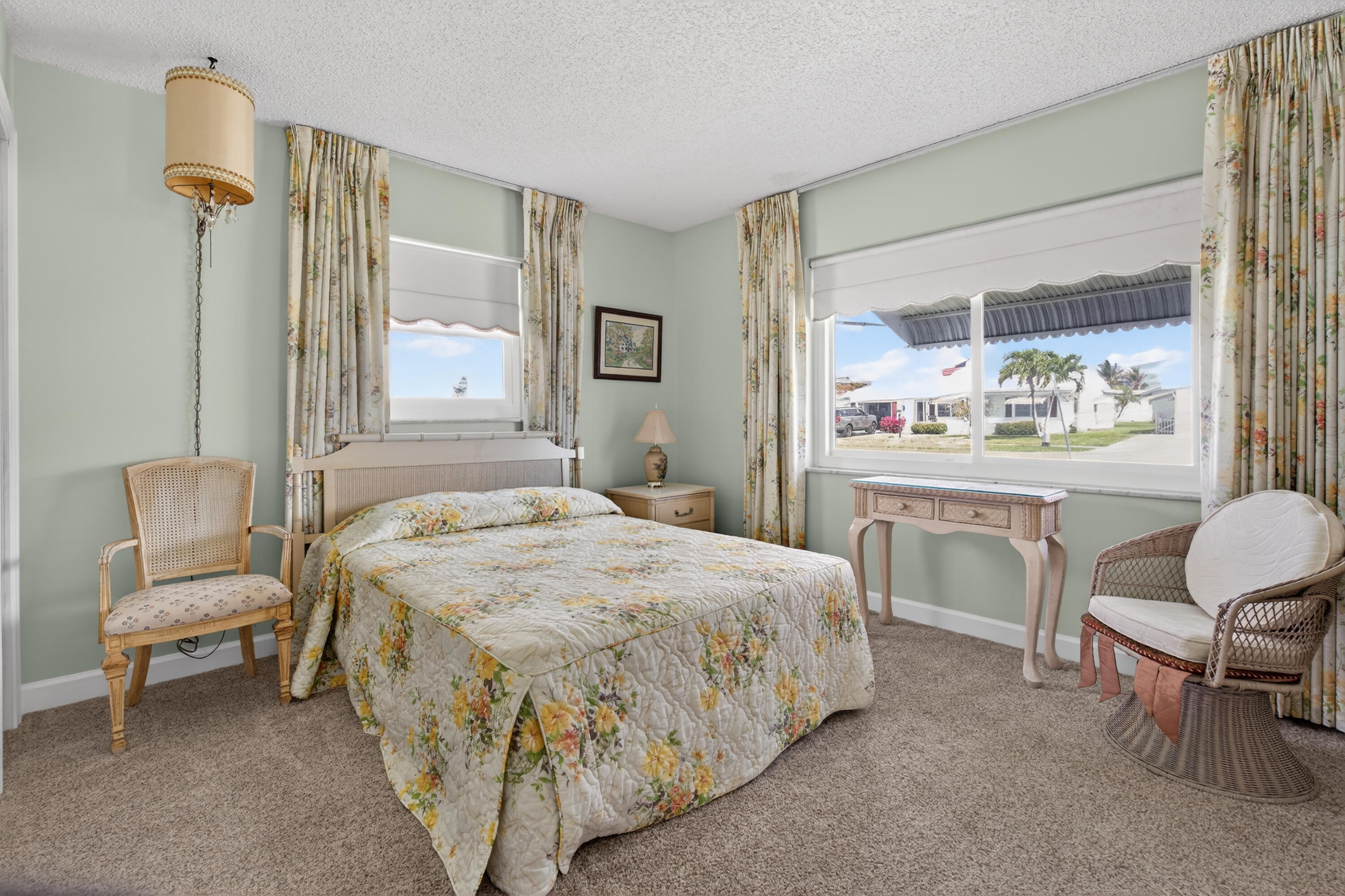 PALM BEACH LEISUREVILLE SEC 10 - Residential