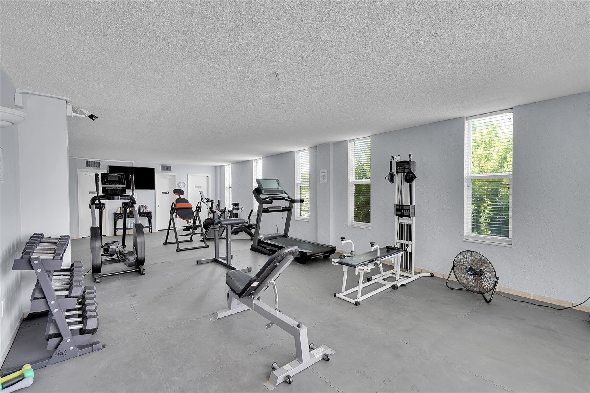 VALIANT HOUSE - Residential