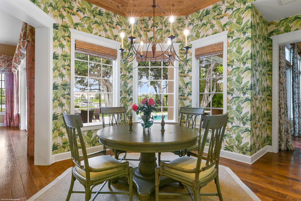 JUPITER ISLAND - Residential