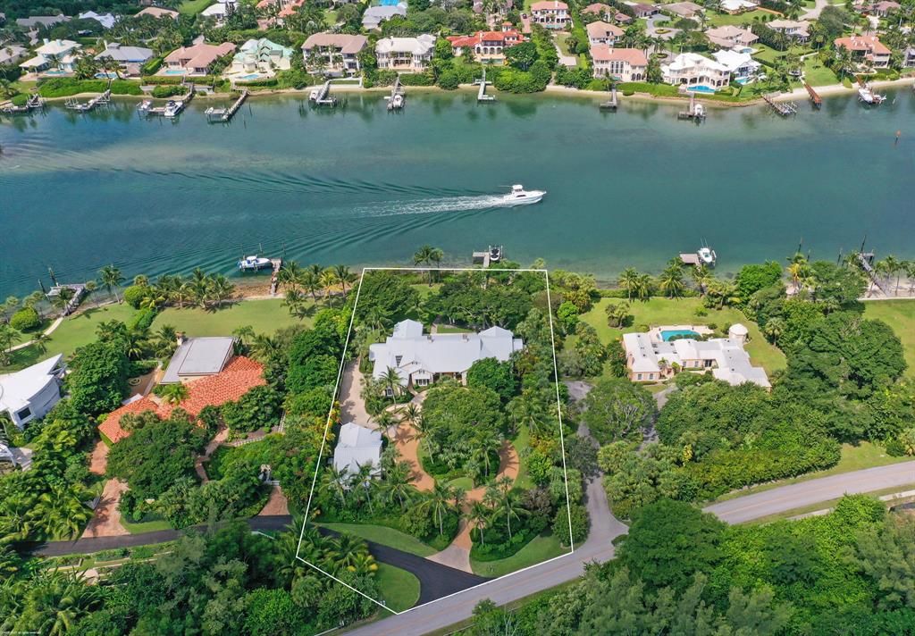 Photo of 486 S Beach Road, Hobe Sound, FL 33455 (MLS # R10743953)