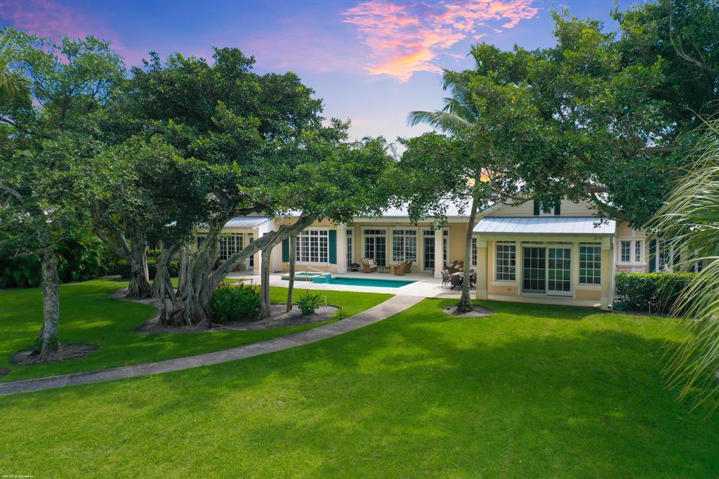 JUPITER ISLAND - Residential