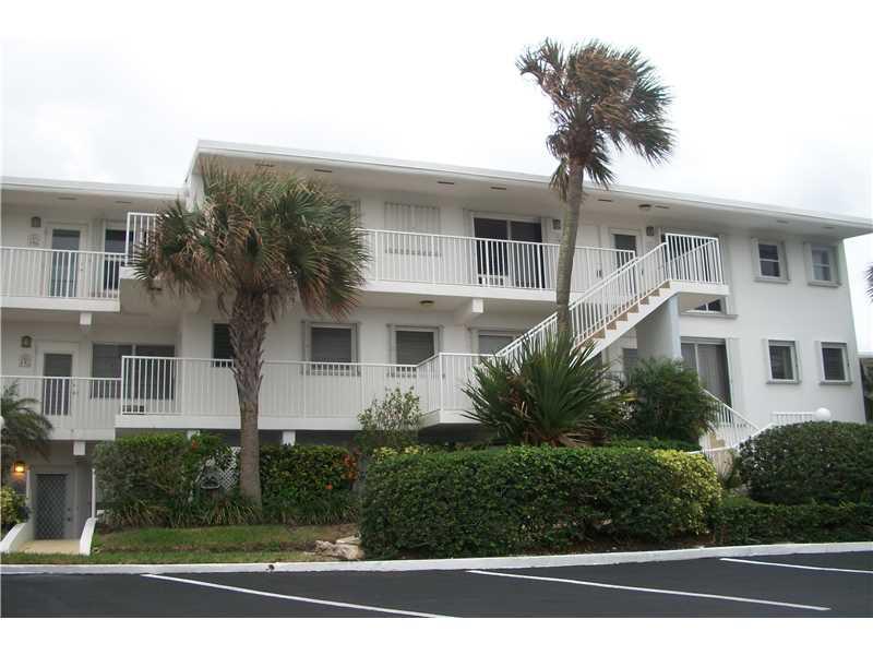 HILLSBORO MILE OCEAN APTS - Residential