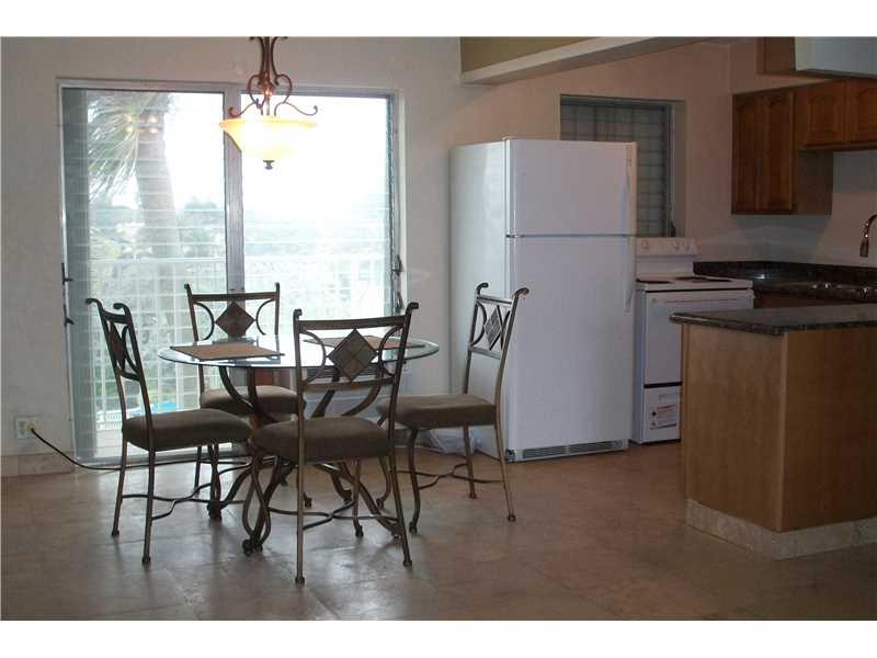 HILLSBORO MILE OCEAN APTS - Residential