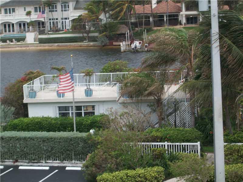 HILLSBORO MILE OCEAN APTS - Residential