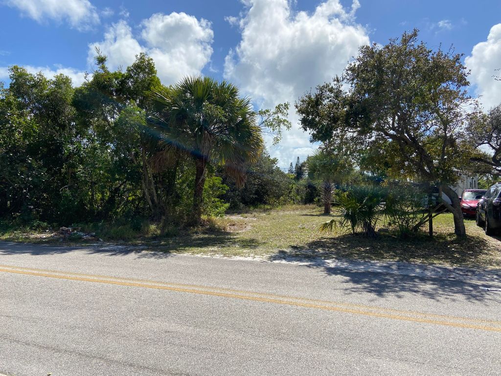 Photo of 0 SE Neptune Street, Hobe Sound, FL 33455 (MLS # R10780103)