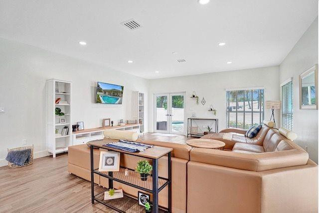 Lighthouse Point First Se - Residential Lease