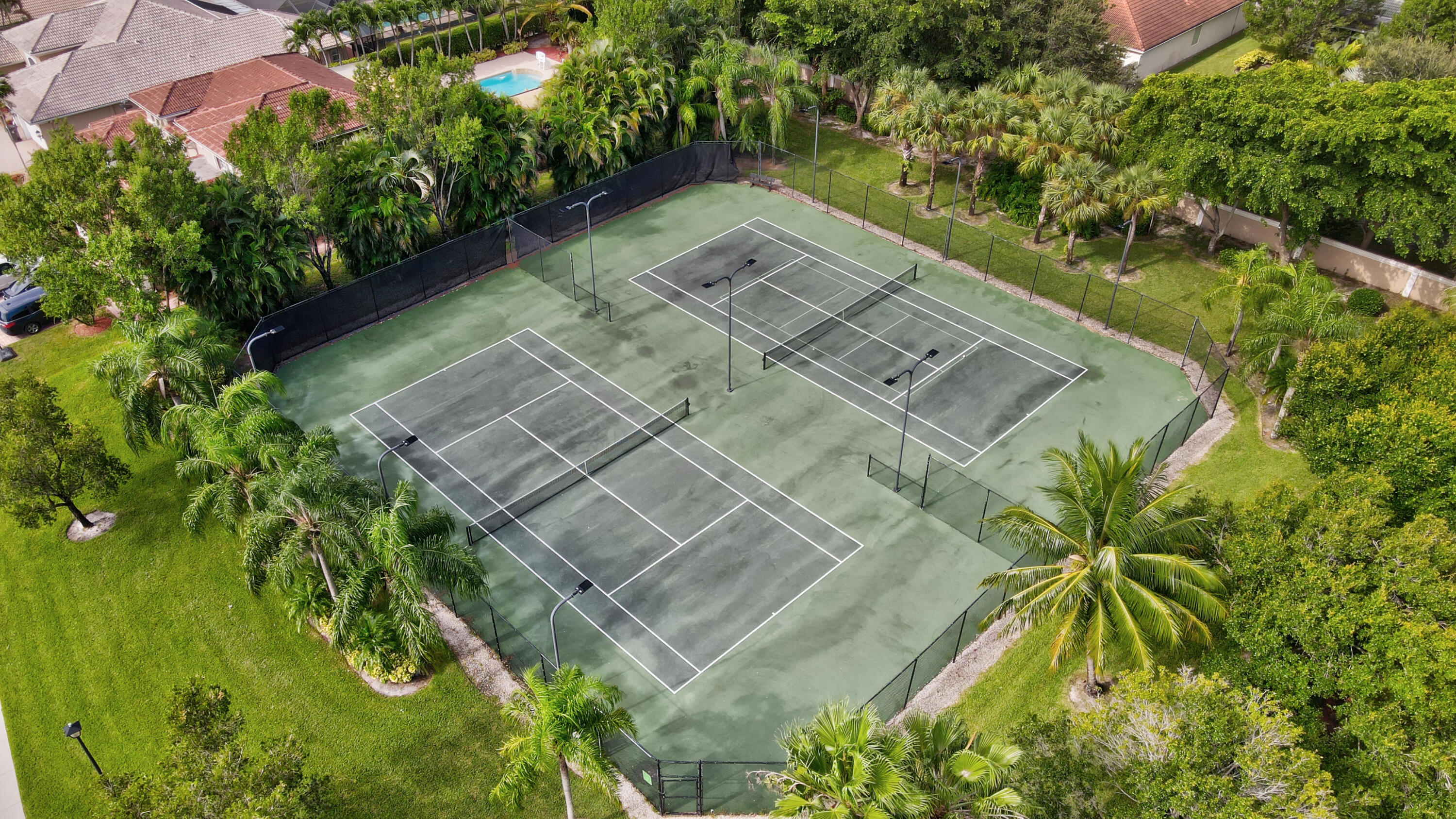 WELLINGTON SHORES - ORANGE GROVE EST - Residential