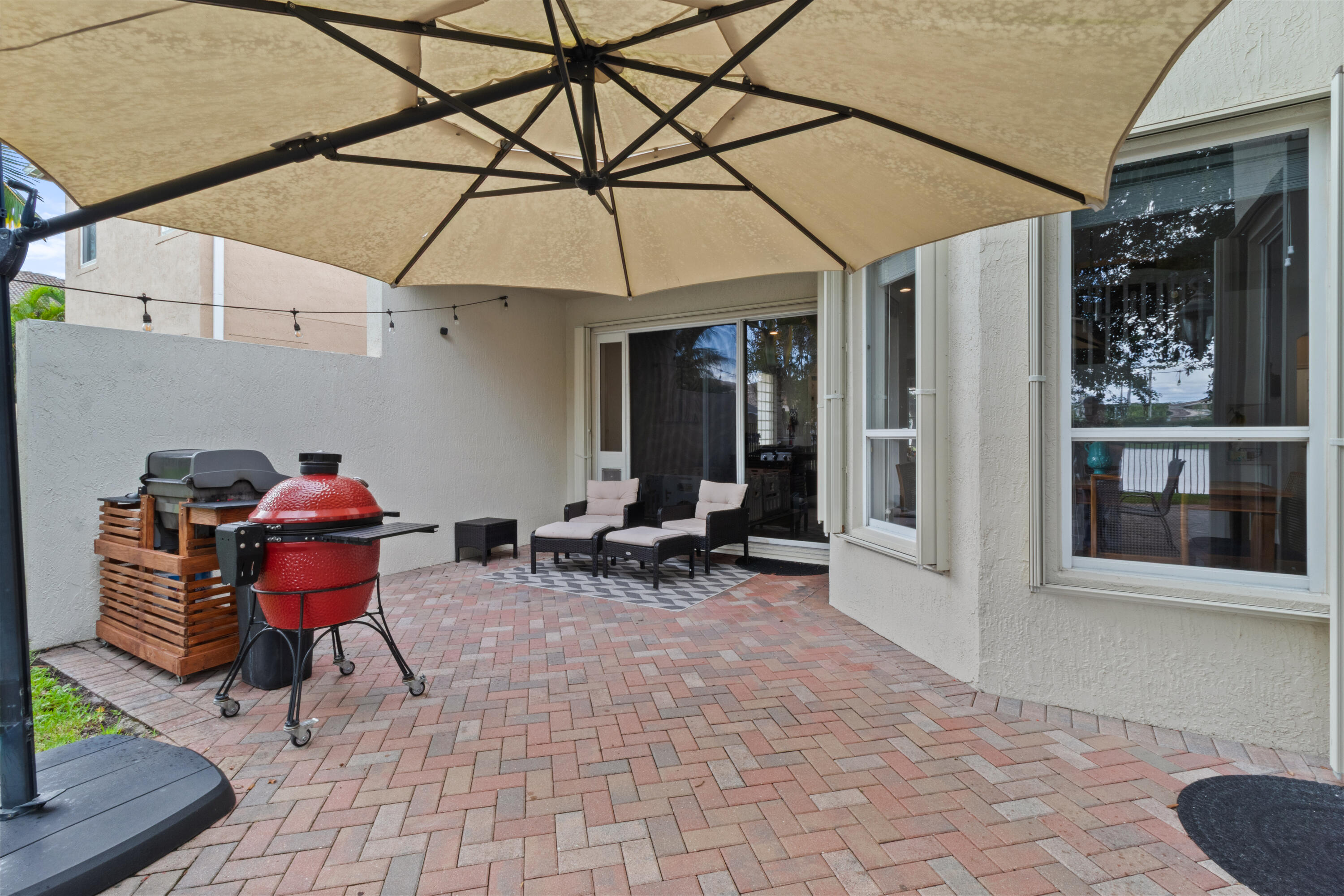 WELLINGTON SHORES - ORANGE GROVE EST - Residential