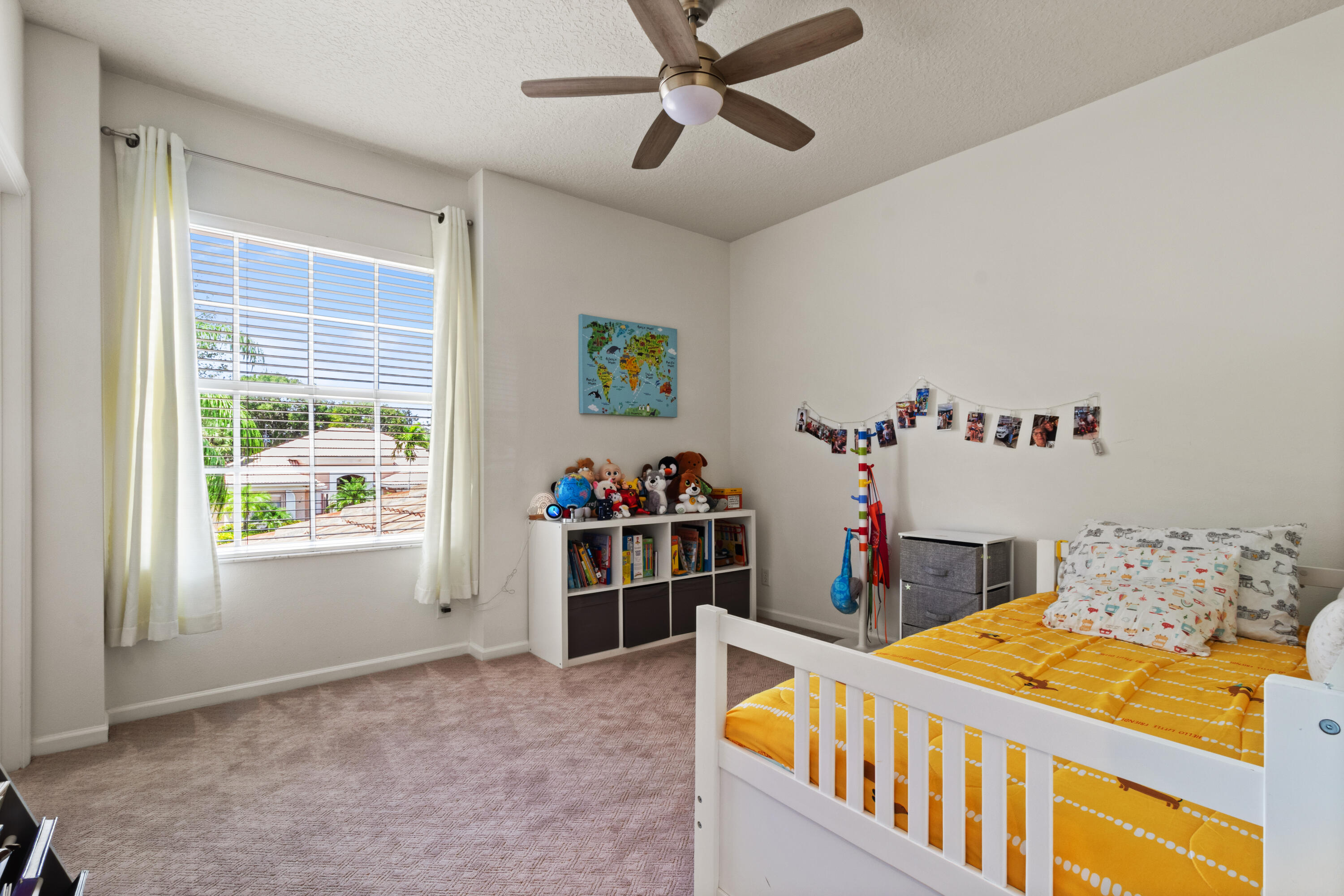 WELLINGTON SHORES - ORANGE GROVE EST - Residential