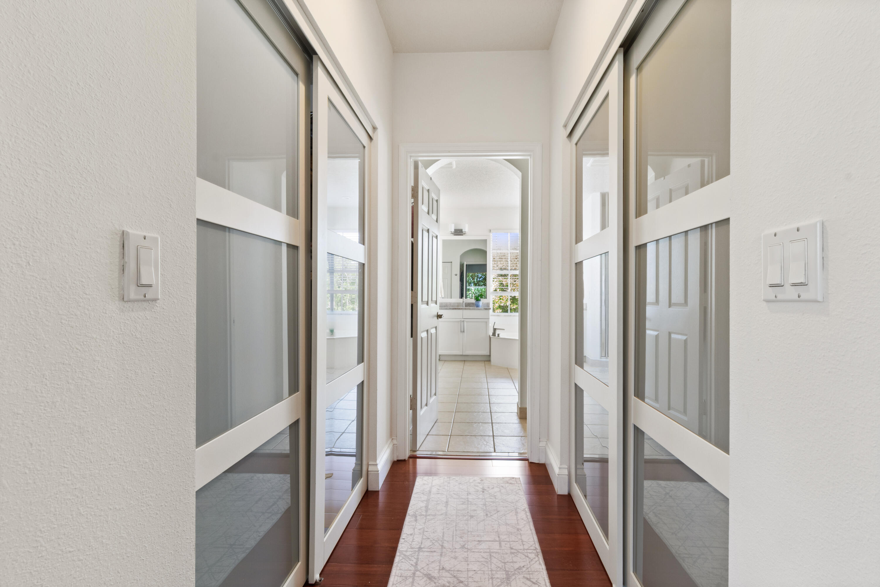 WELLINGTON SHORES - ORANGE GROVE EST - Residential