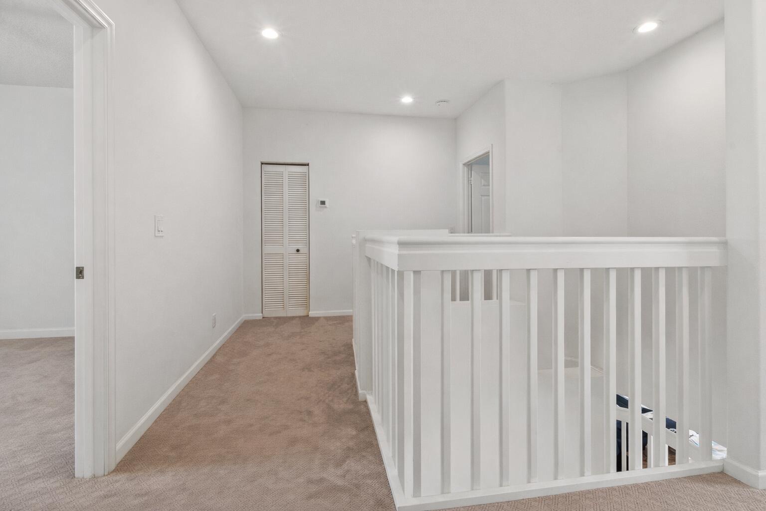 WELLINGTON SHORES - ORANGE GROVE EST - Residential