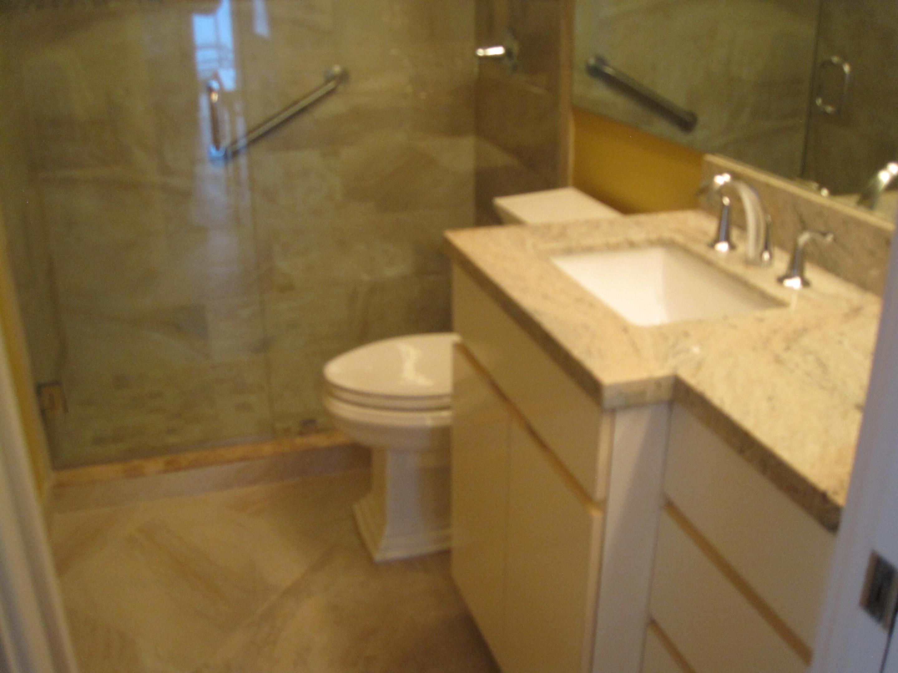 DIAMONDHEAD CONDO - Residential Lease