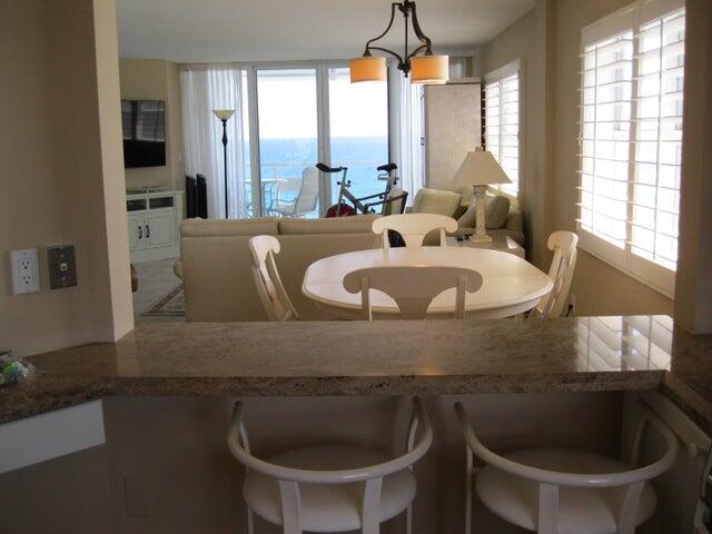 DIAMONDHEAD CONDO - Residential Lease