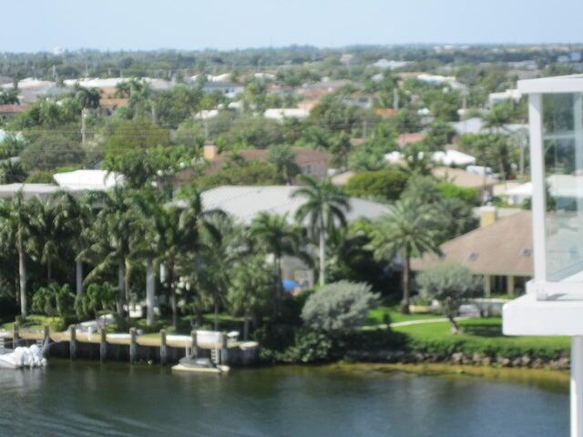 DIAMONDHEAD CONDO - Residential Lease