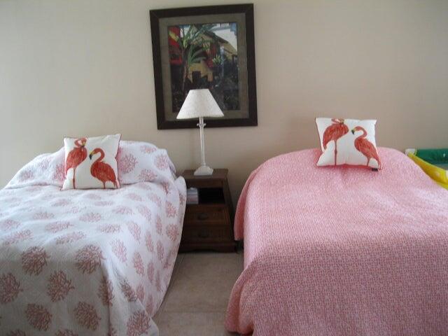 DIAMONDHEAD CONDO - Residential Lease